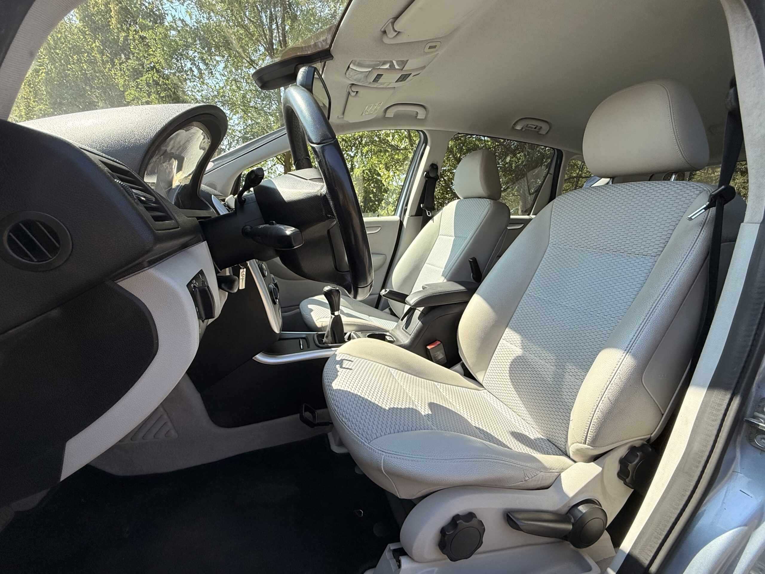Mercedes-Benz Classe A 170 Élégance 1.7 i 116 ch / Elegance