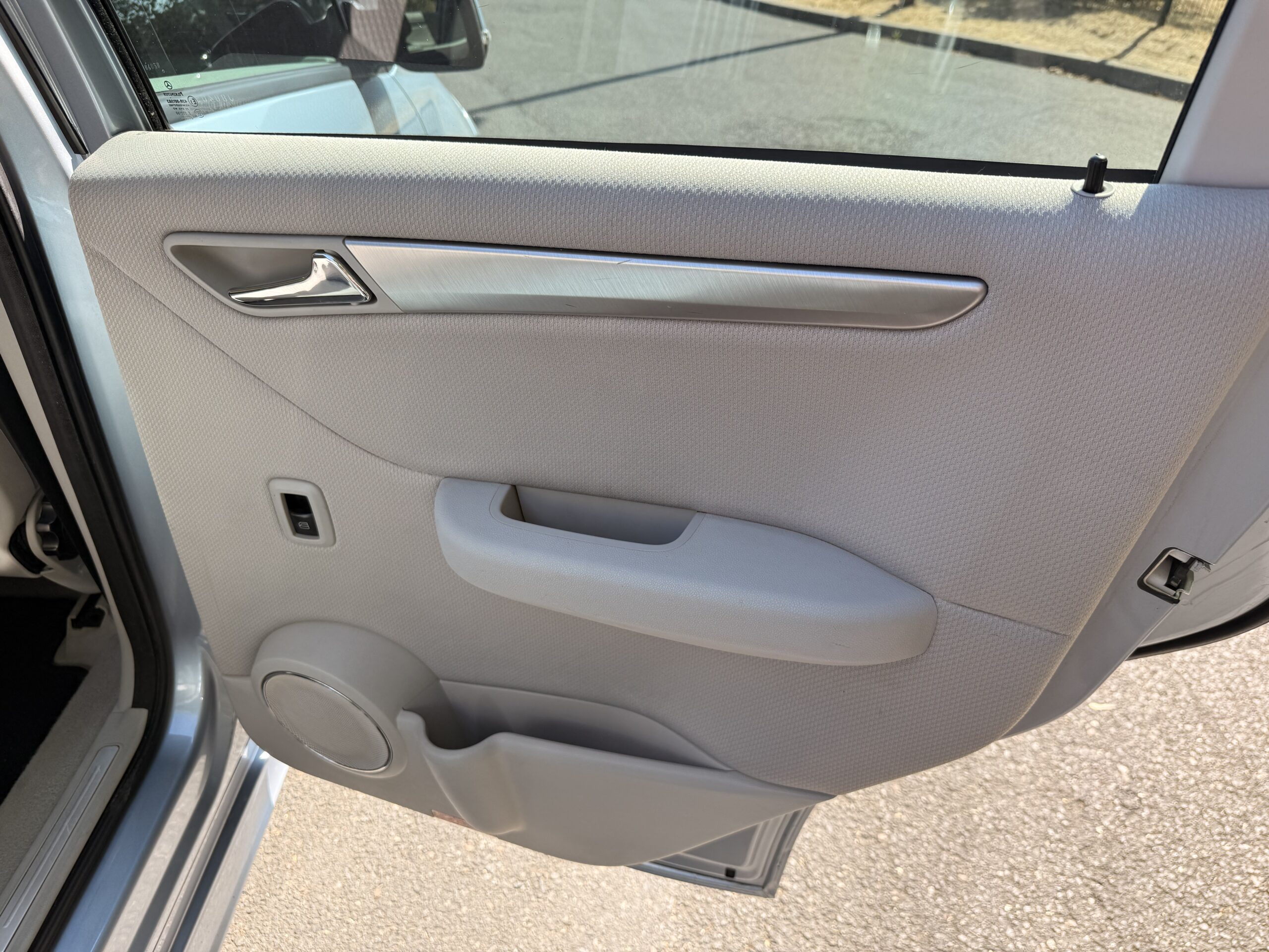 Mercedes-Benz Classe A 170 Élégance 1.7 i 116 ch / Elegance