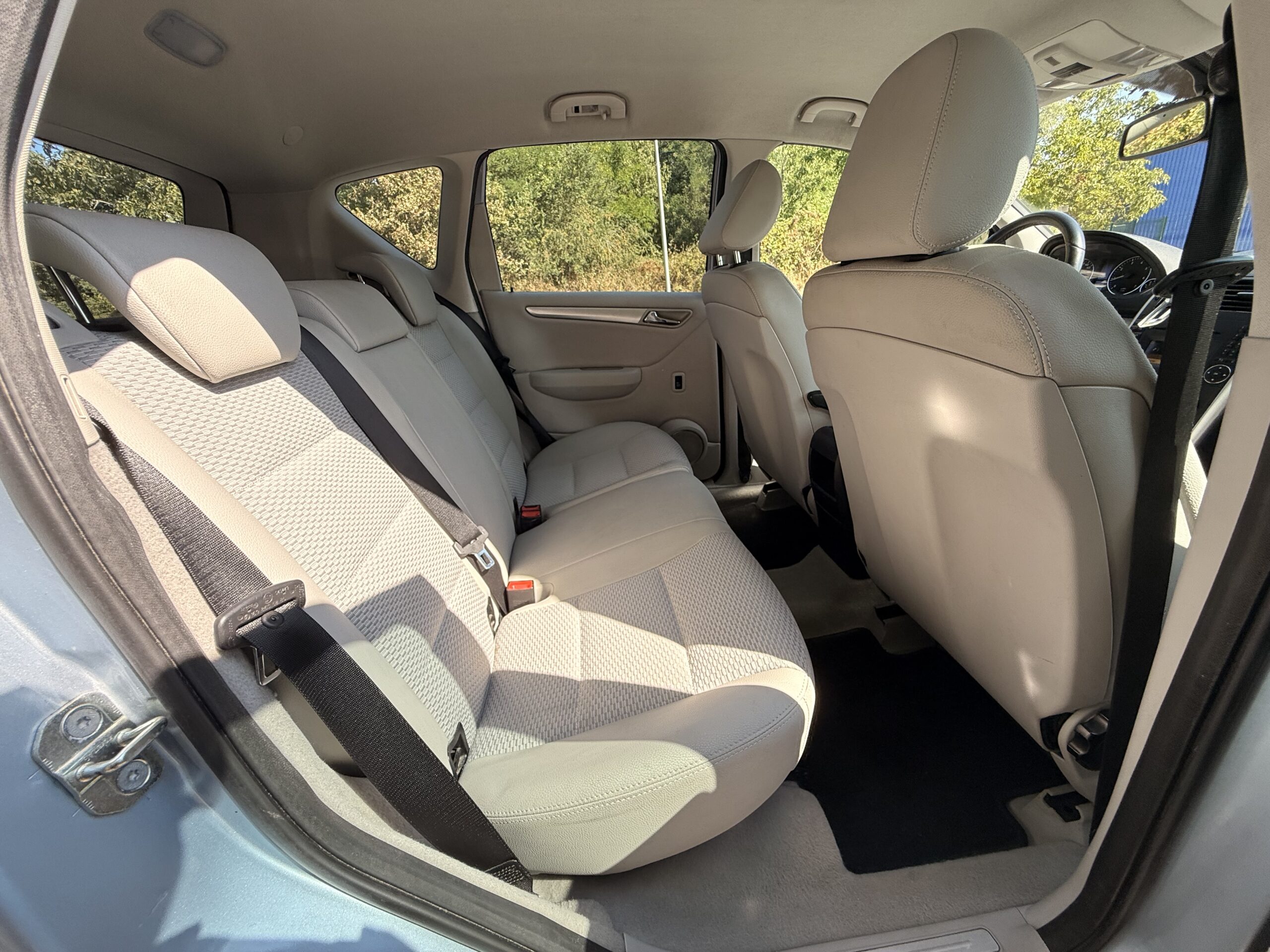 Mercedes-Benz Classe A 170 Élégance 1.7 i 116 ch / Elegance
