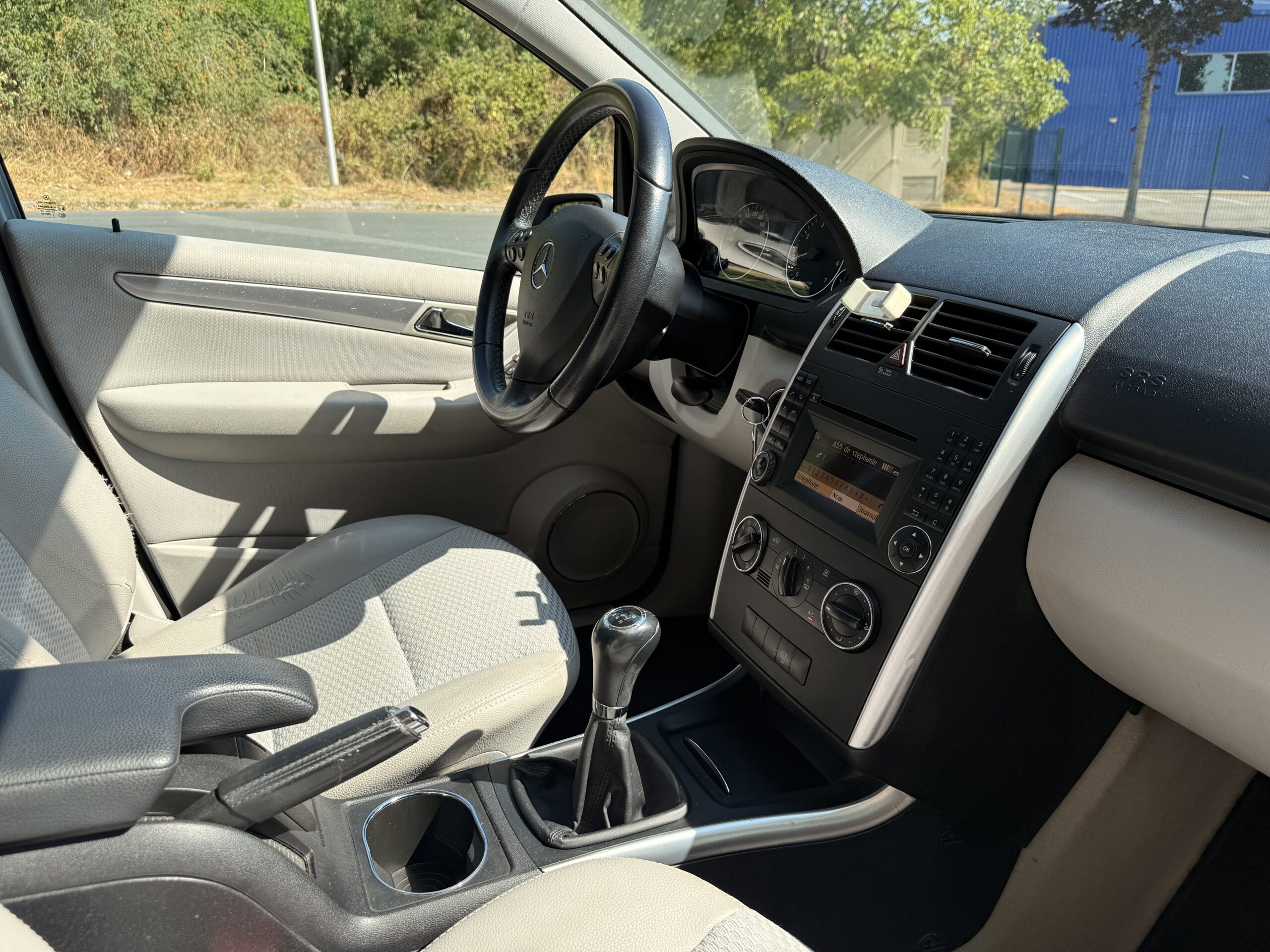 Mercedes-Benz Classe A 170 Élégance 1.7 i 116 ch / Elegance