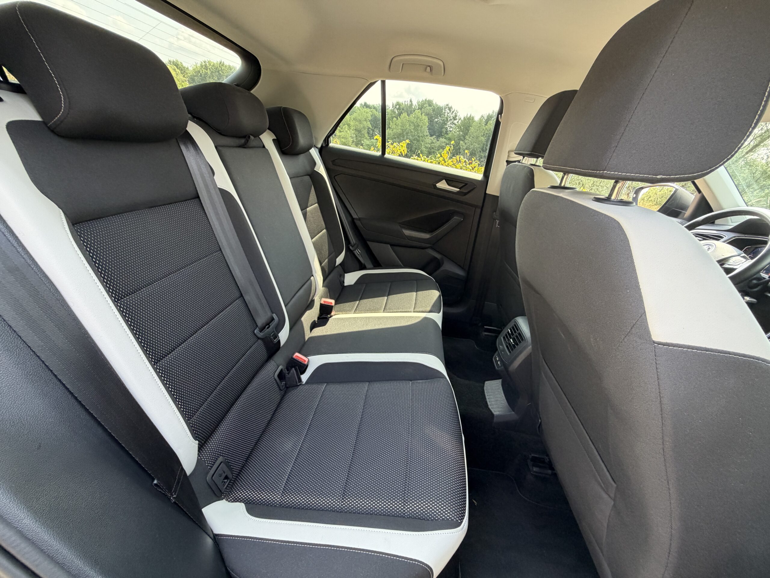 Volkswagen T-Roc Carat 2,0 TDI DSG7 150 cv Boîte auto