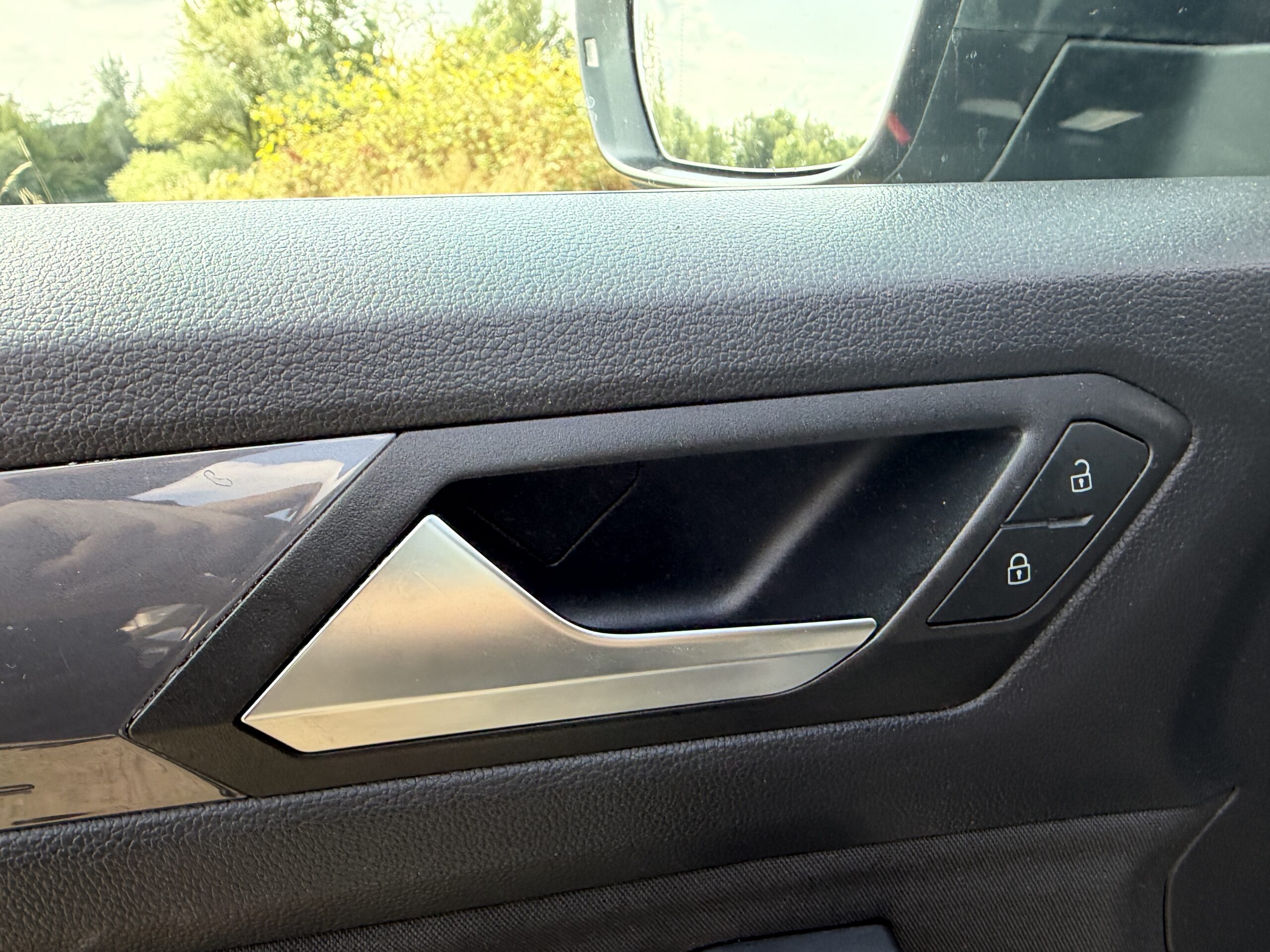 Volkswagen T-Roc Carat 2,0 TDI DSG7 150 cv Boîte auto