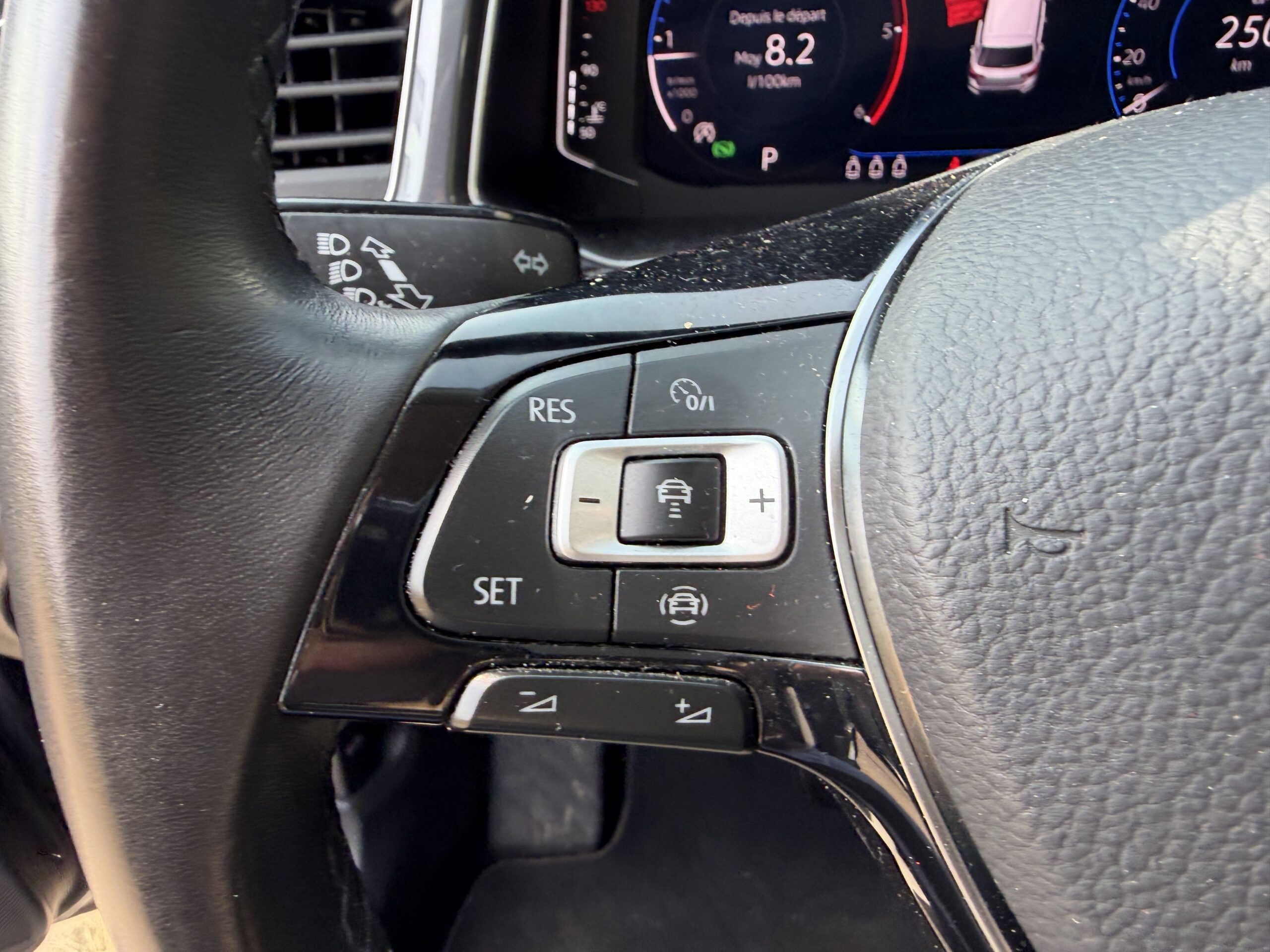 Volkswagen T-Roc Carat 2,0 TDI DSG7 150 cv Boîte auto