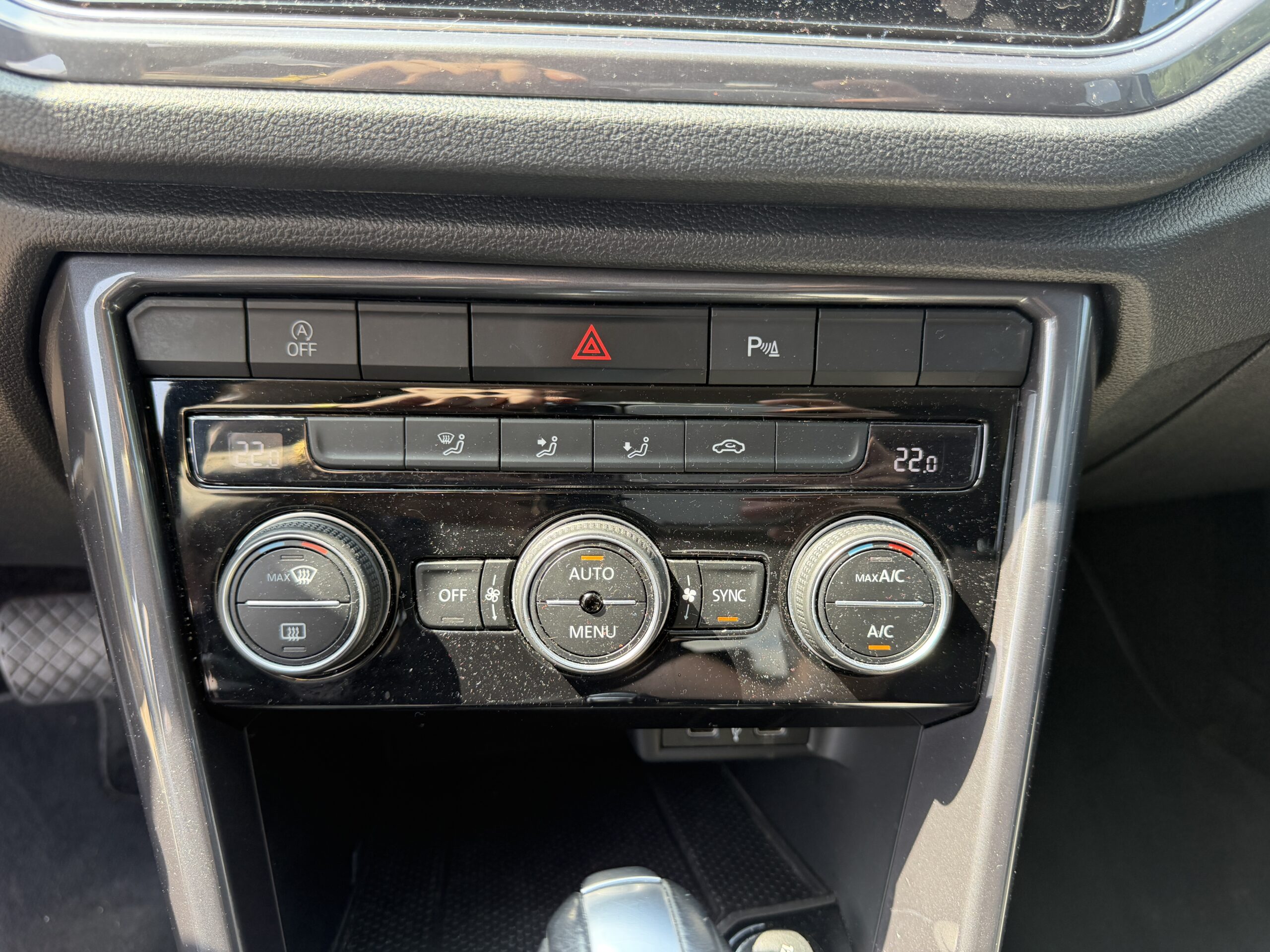 Volkswagen T-Roc Carat 2,0 TDI DSG7 150 cv Boîte auto