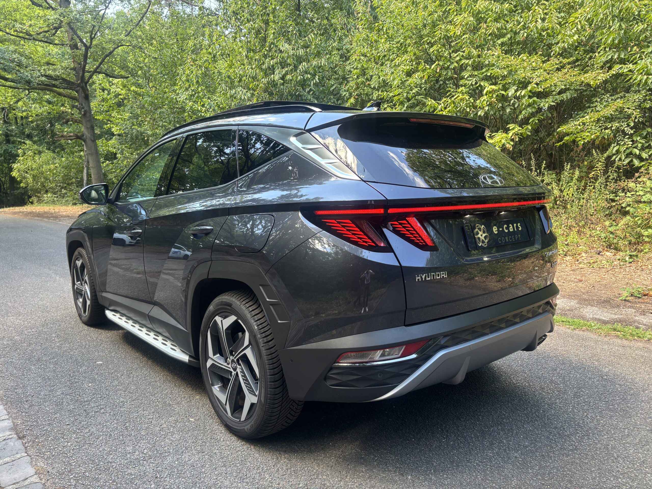 HYUNDAI Tucson 1.6 T-GDI 230 Hybrid Executive