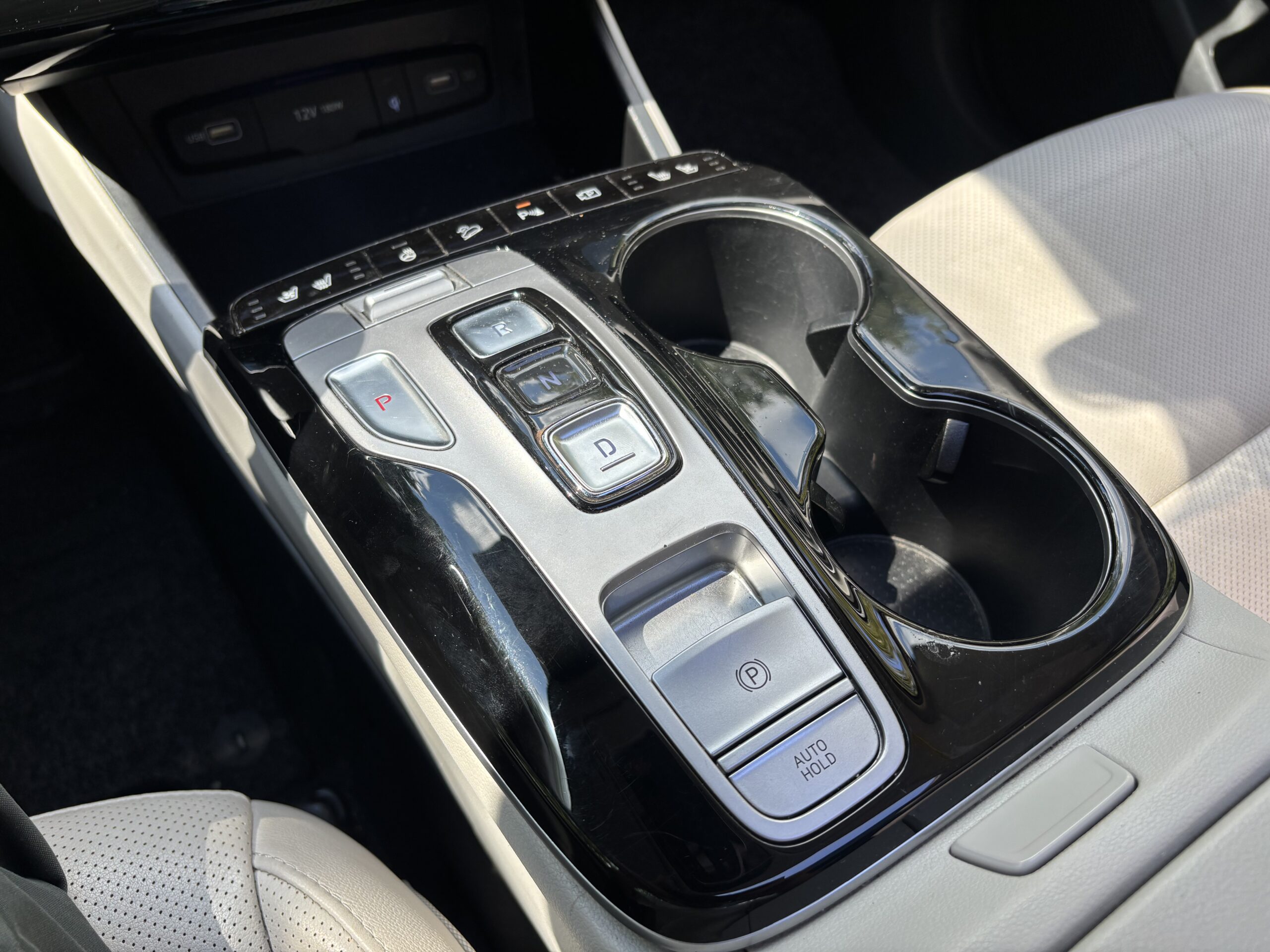 HYUNDAI Tucson 1.6 T-GDI 230 Hybrid Executive