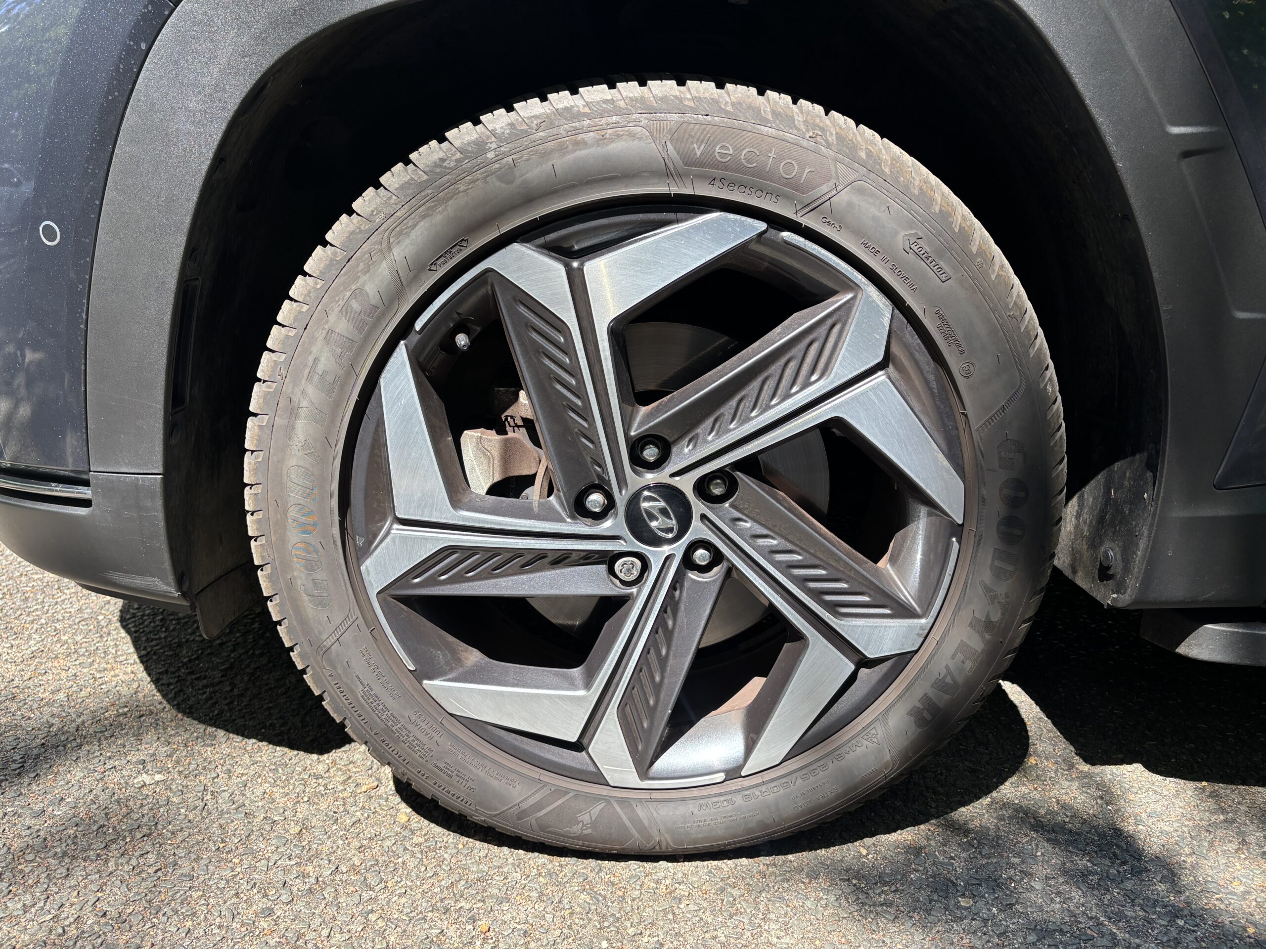 HYUNDAI Tucson 1.6 T-GDI 230 Hybrid Executive