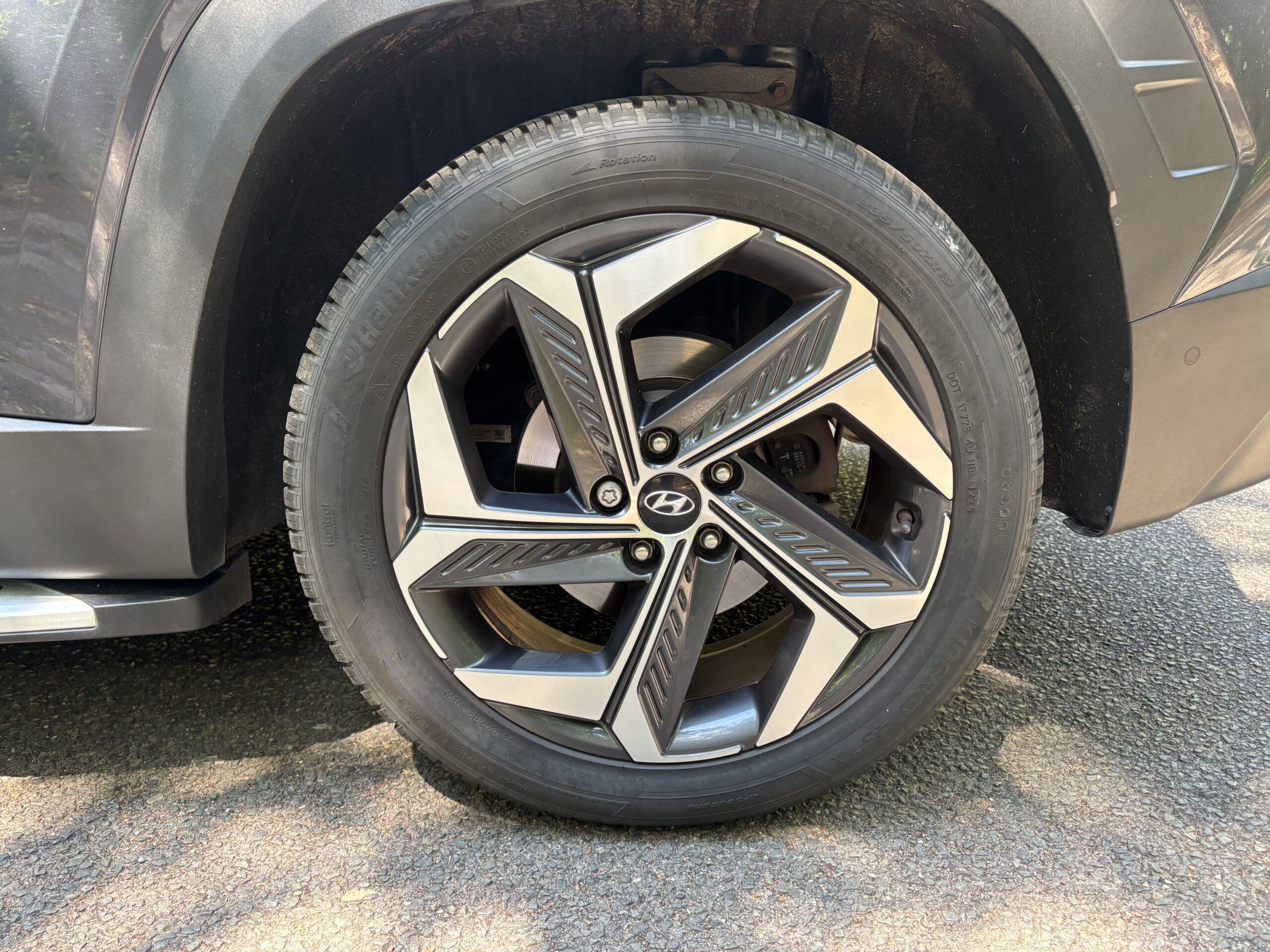 HYUNDAI Tucson 1.6 T-GDI 230 Hybrid Executive
