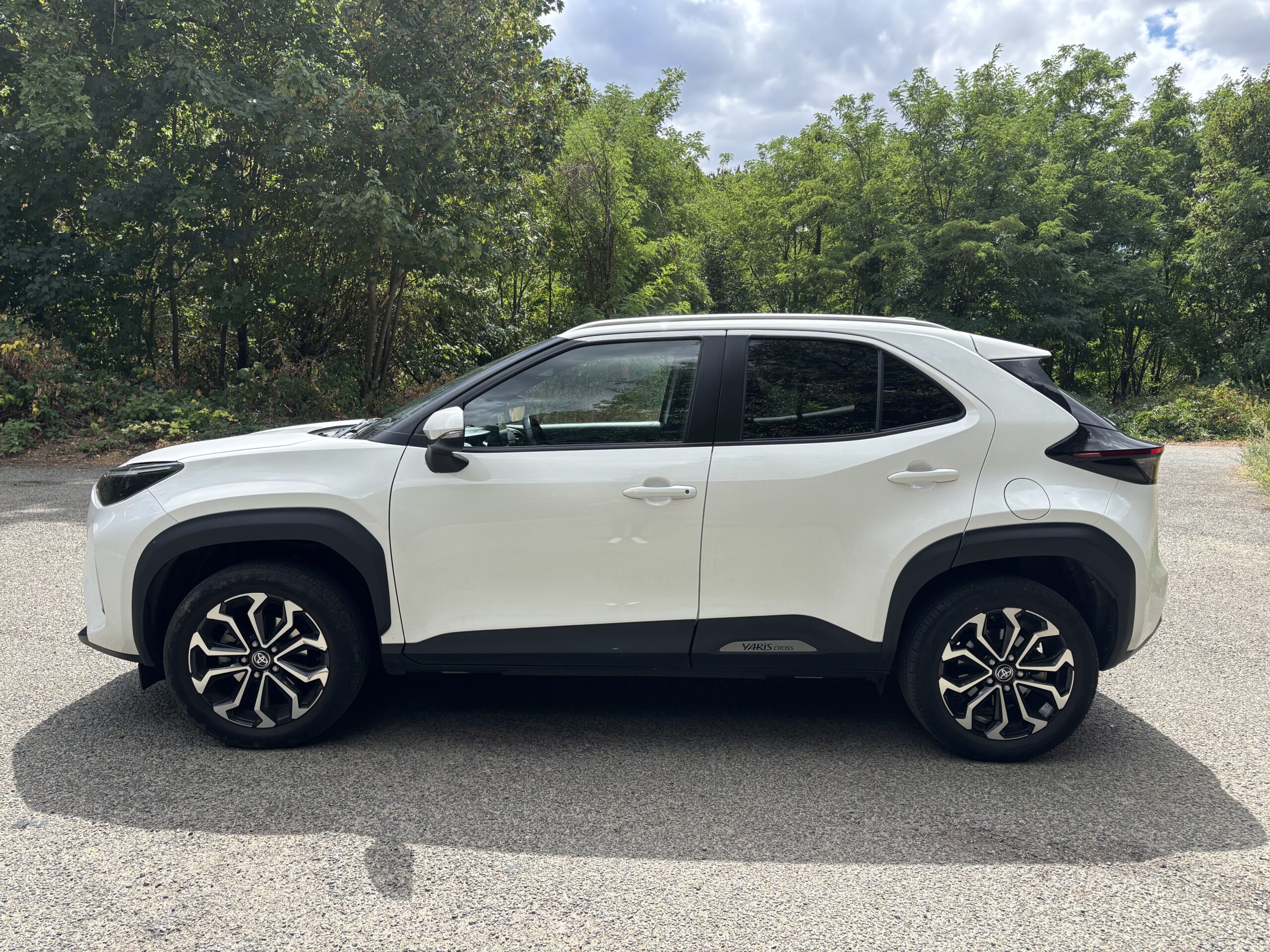 TOYOTA Yaris Cross 1.5 116 Hybrid 4WD DESIGN