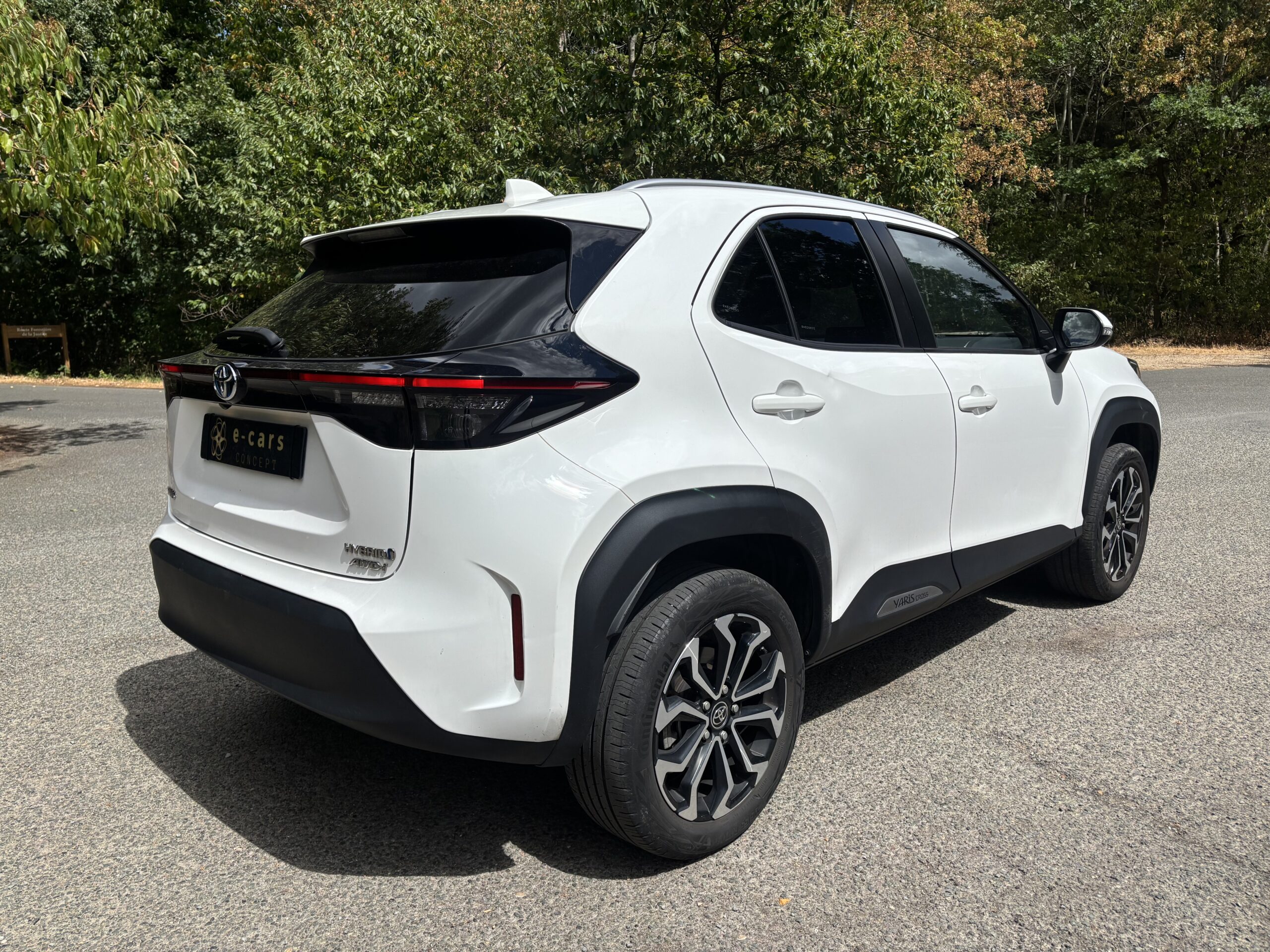 TOYOTA Yaris Cross 1.5 116 Hybrid 4WD DESIGN