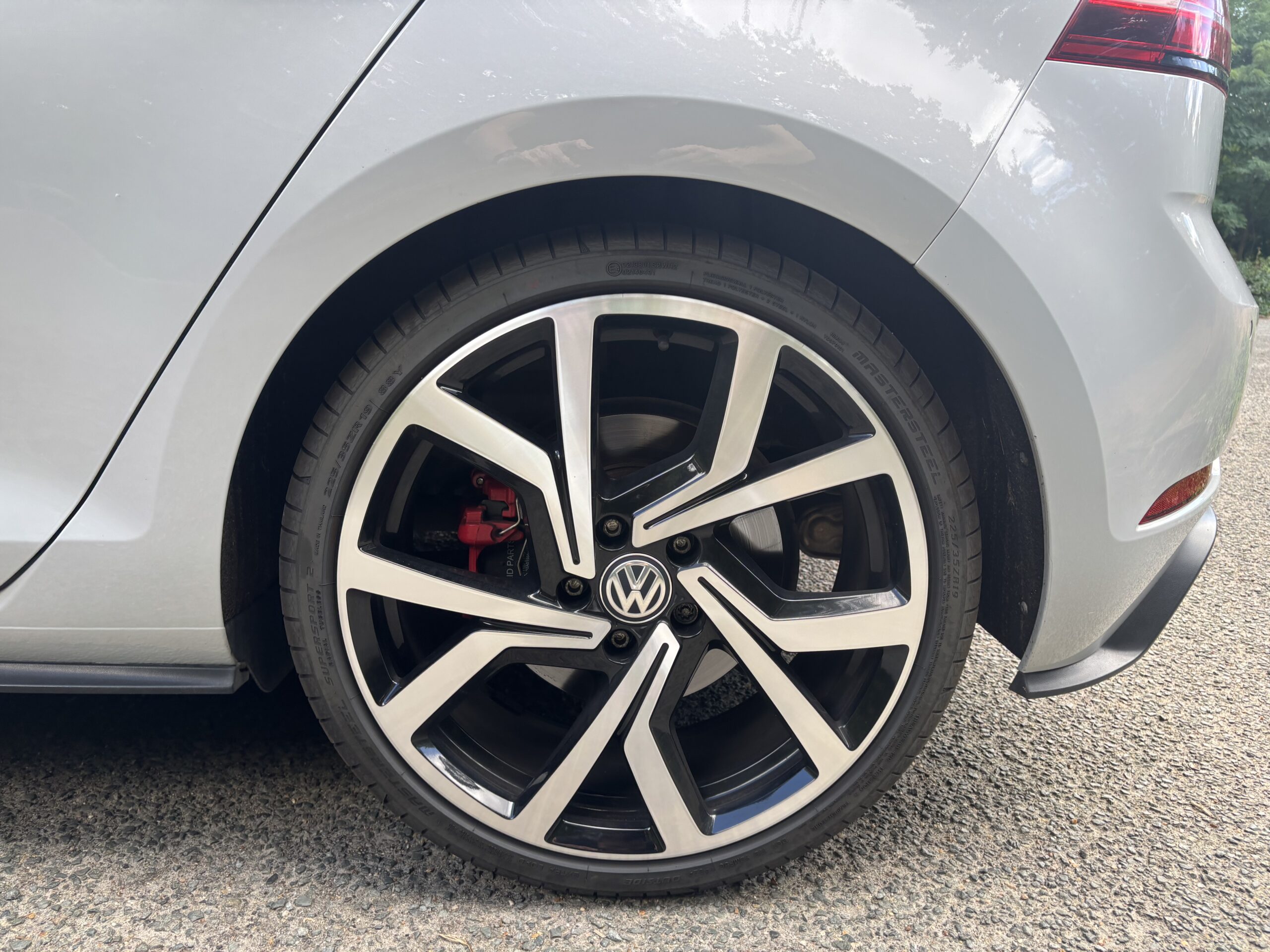 VOLKSWAGEN Golf VII GTD 2.0 TDI 184