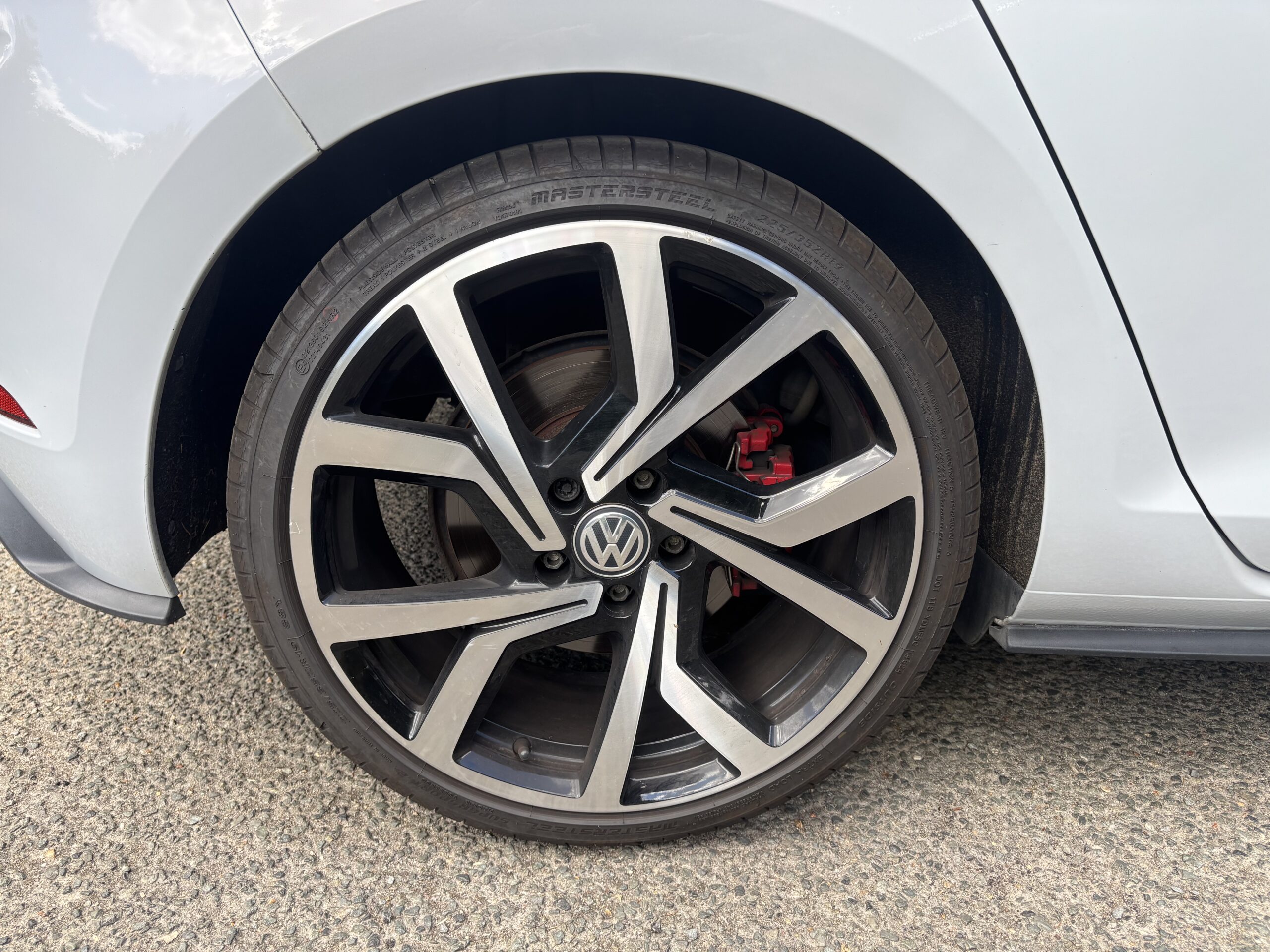 VOLKSWAGEN Golf VII GTD 2.0 TDI 184