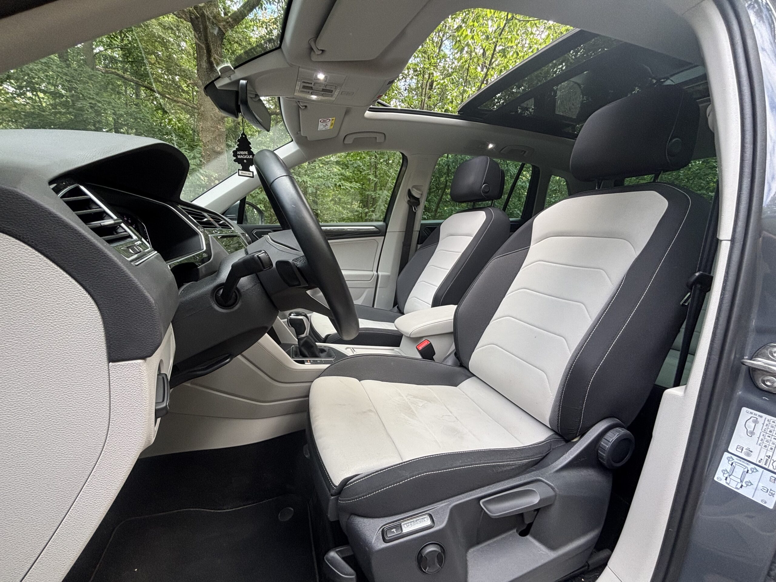 VOLKSWAGEN Tiguan II 2.0 TDI DSG7 150 ELEGANCE