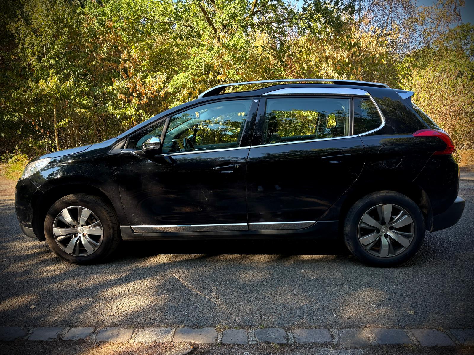 Peugeot 2008 1.2 THP 110 ALLURE