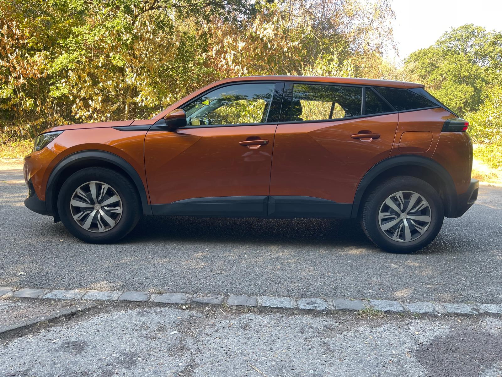 Peugeot 2008 12v 100 allure
