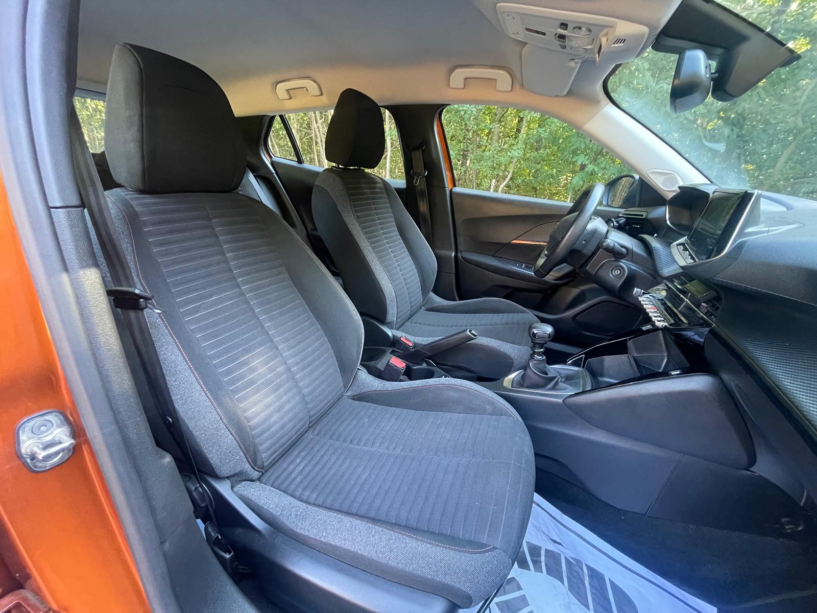 Peugeot 2008 12v 100 allure