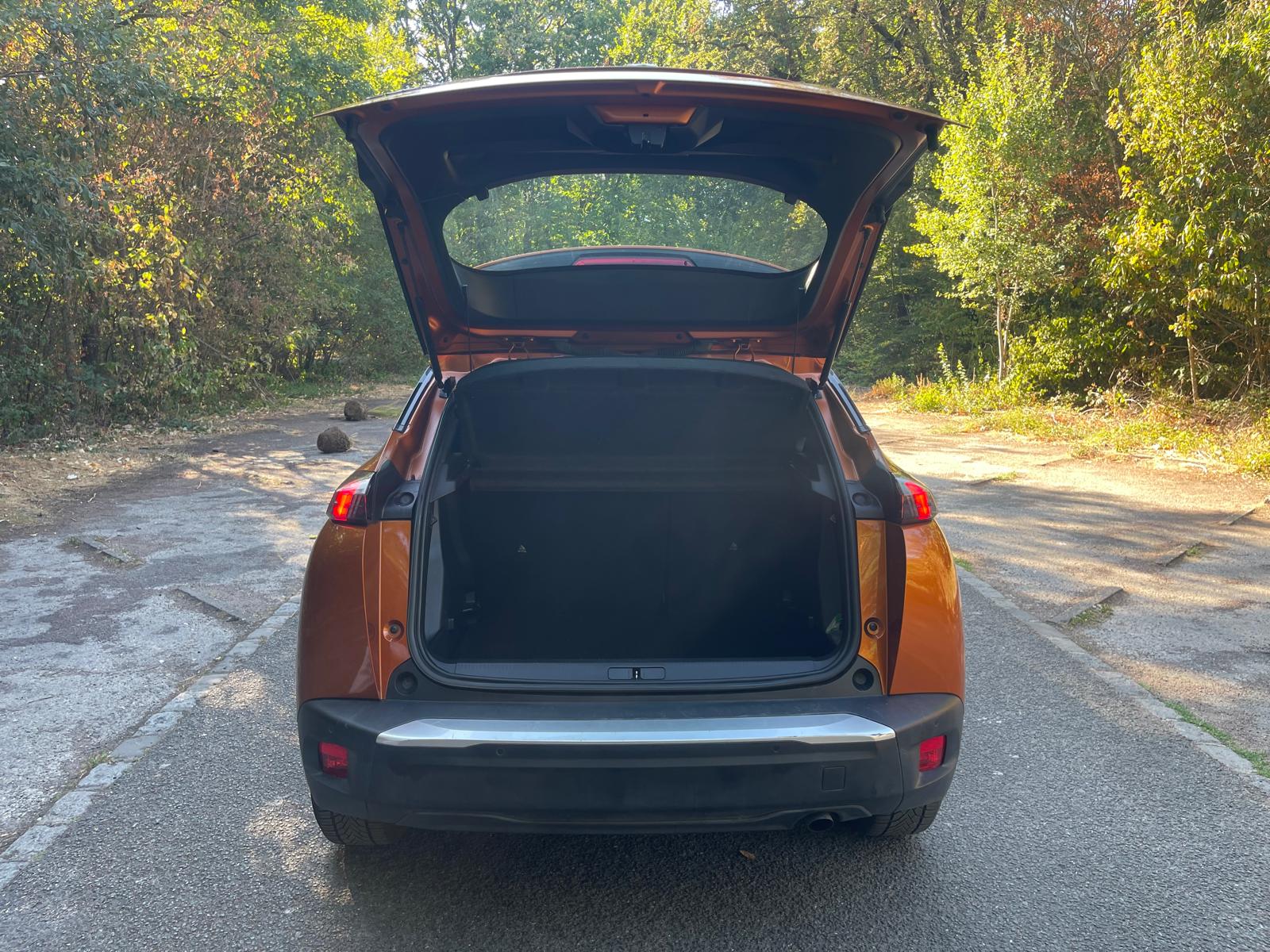 Peugeot 2008 12v 100 allure