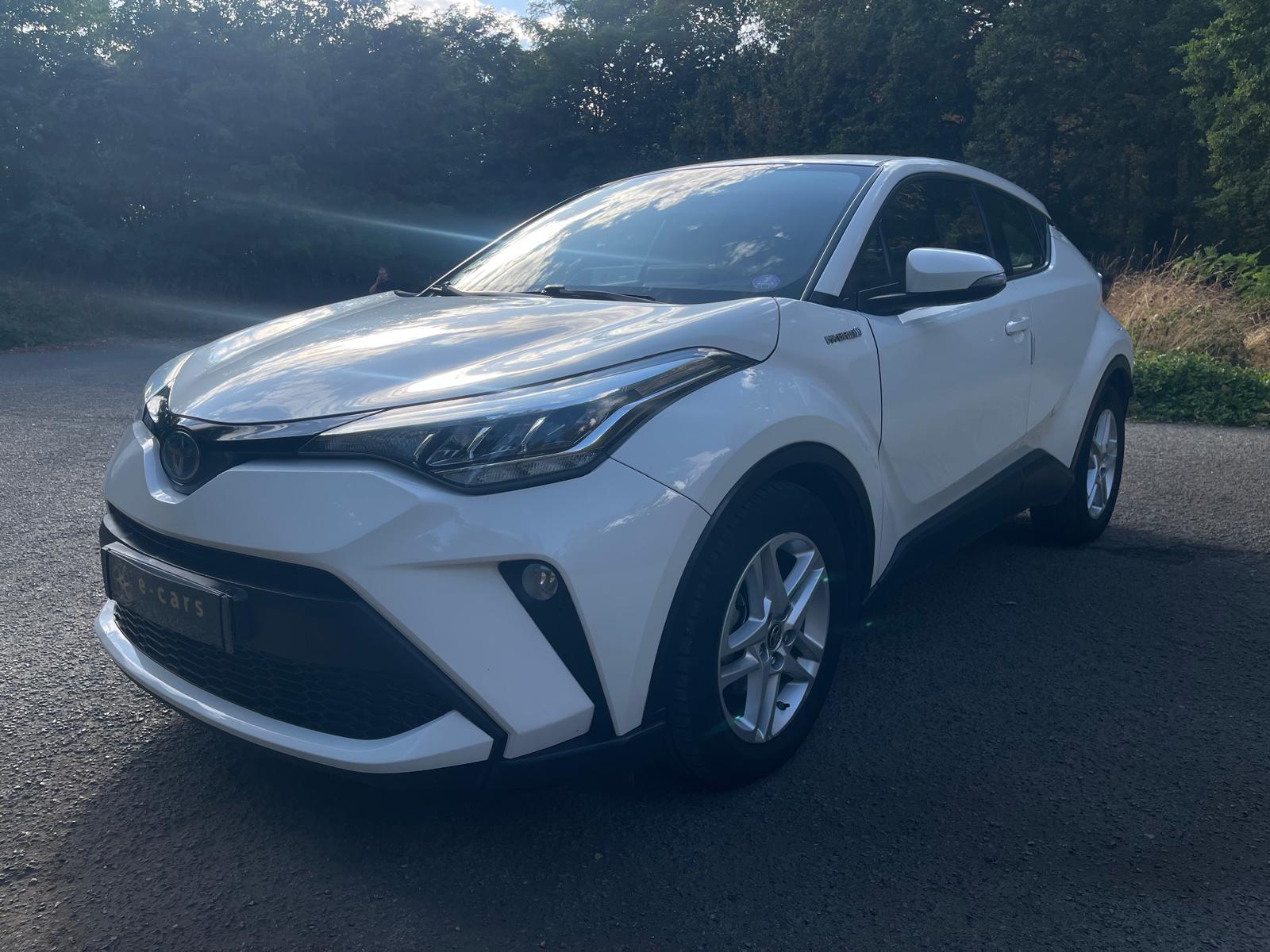 TOYOTA C-HR 2.0 Hybrid CVT 153 DYNAMIC