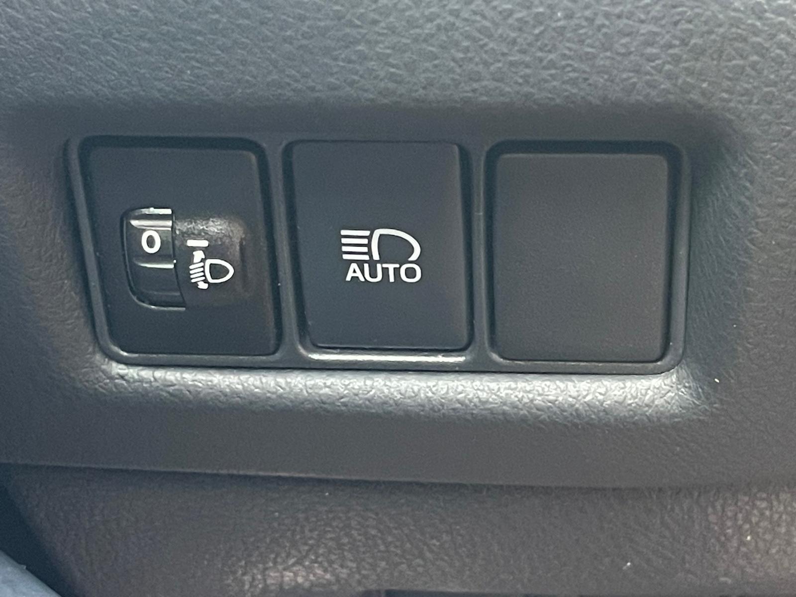 TOYOTA C-HR 2.0 Hybrid CVT 153 DYNAMIC