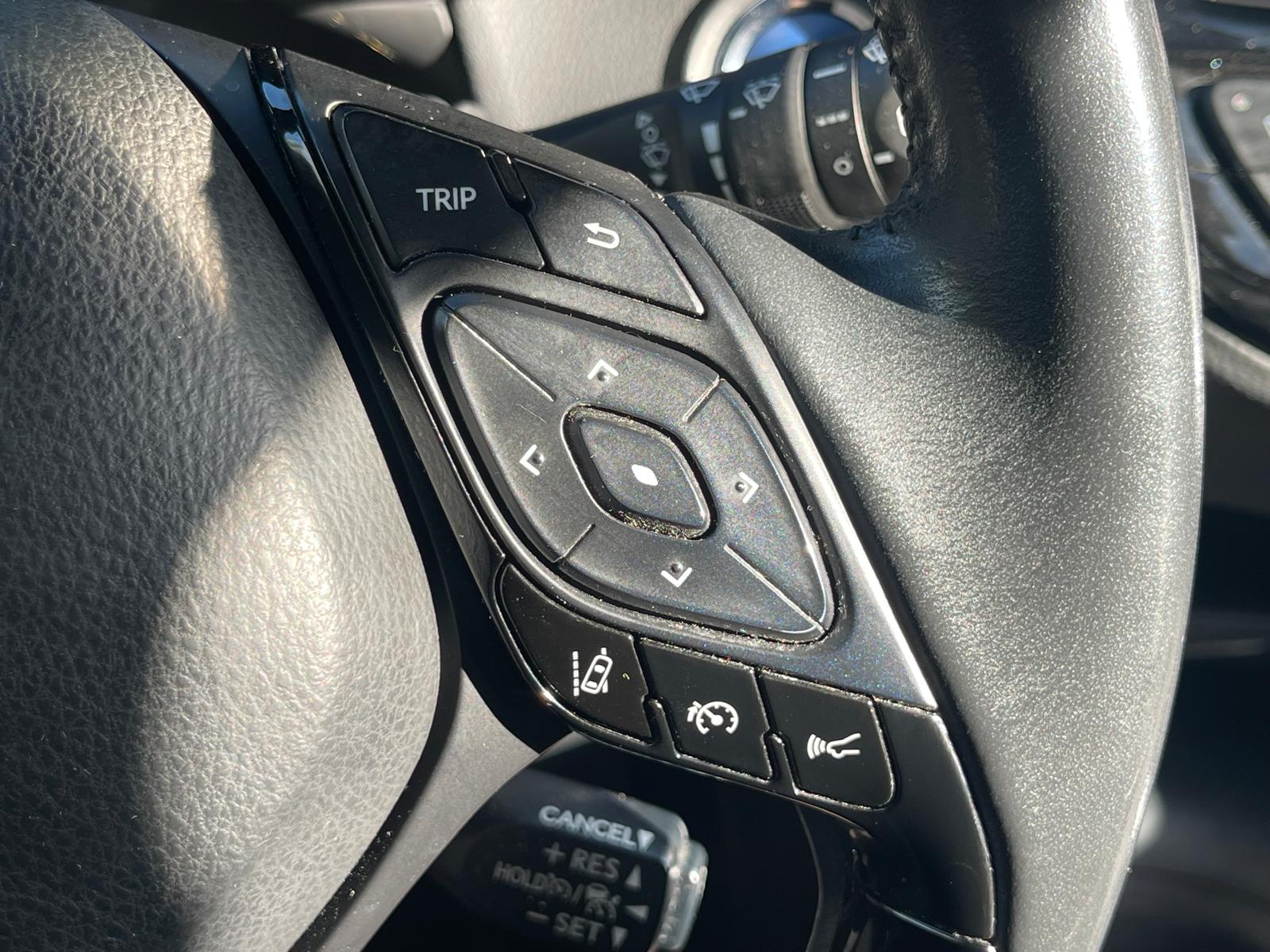 TOYOTA C-HR 2.0 Hybrid CVT 153 DYNAMIC