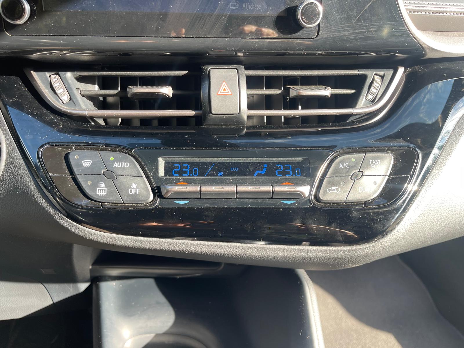 TOYOTA C-HR 2.0 Hybrid CVT 153 DYNAMIC