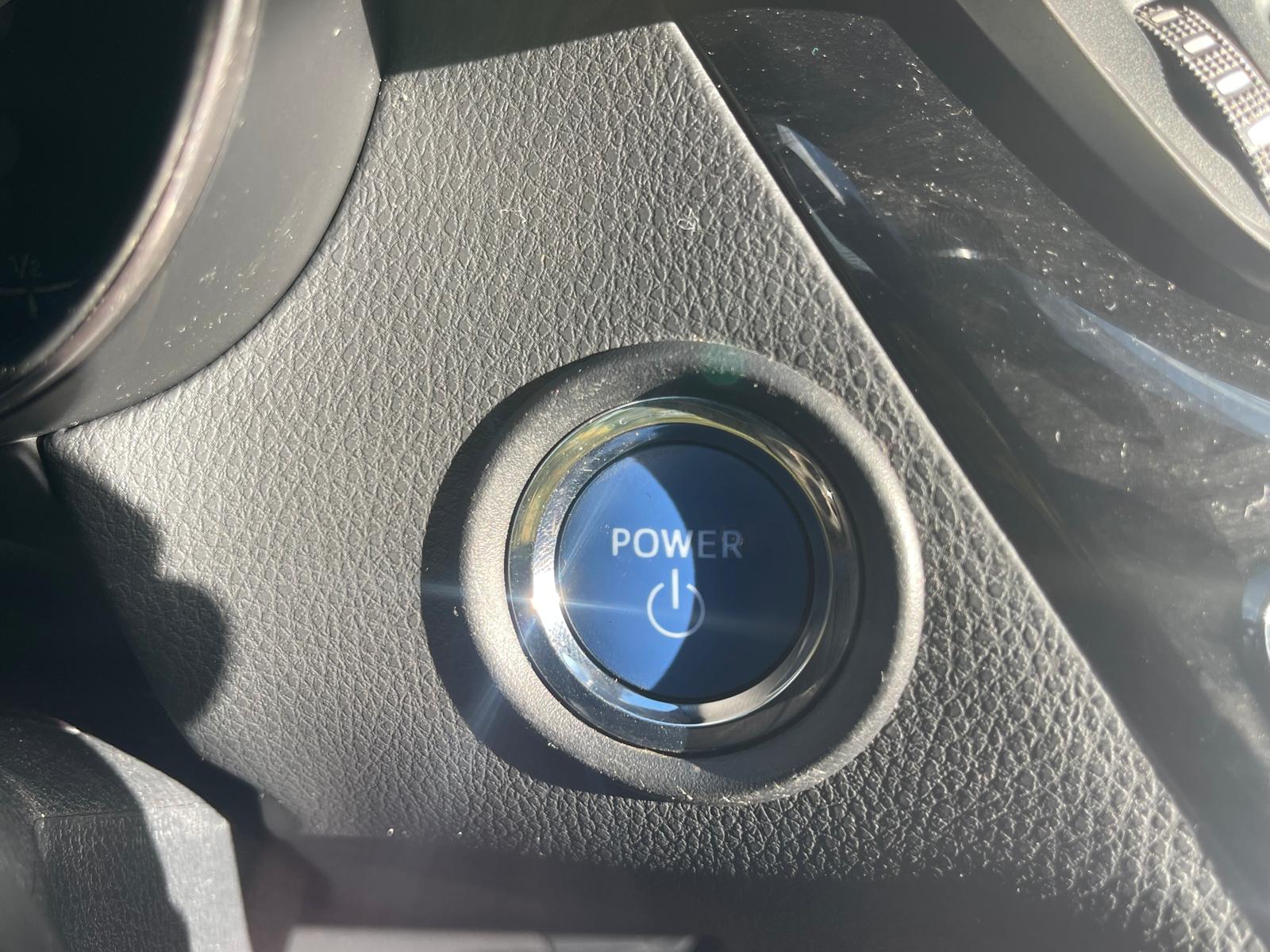 TOYOTA C-HR 2.0 Hybrid CVT 153 DYNAMIC