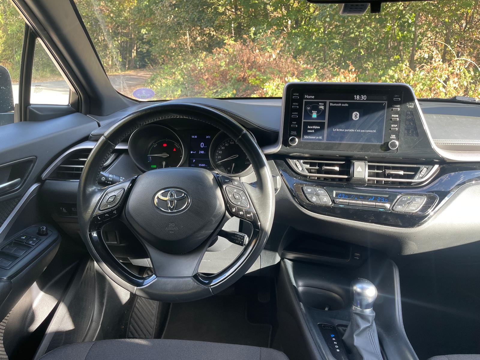 TOYOTA C-HR 2.0 Hybrid CVT 153 DYNAMIC
