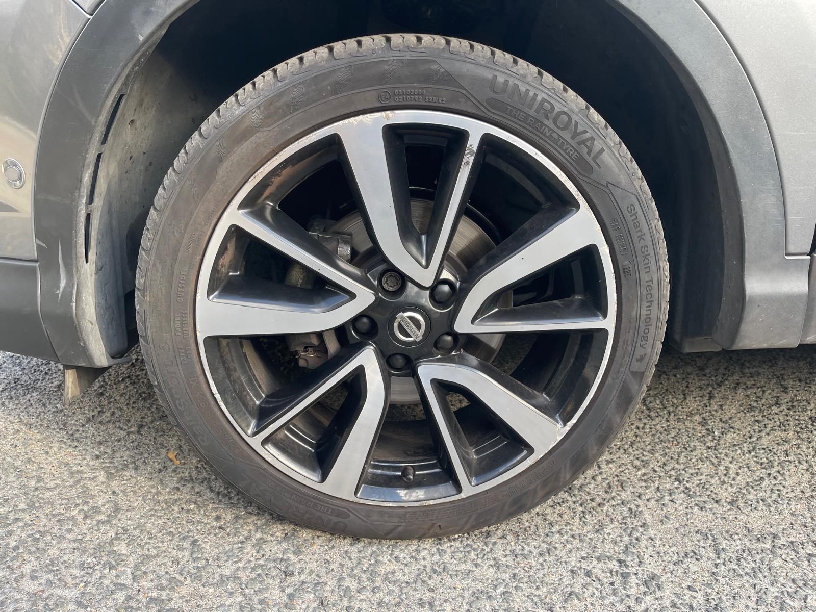 NISSAN Qashqai 1.2 Xtronic CVT 115 TEKNA