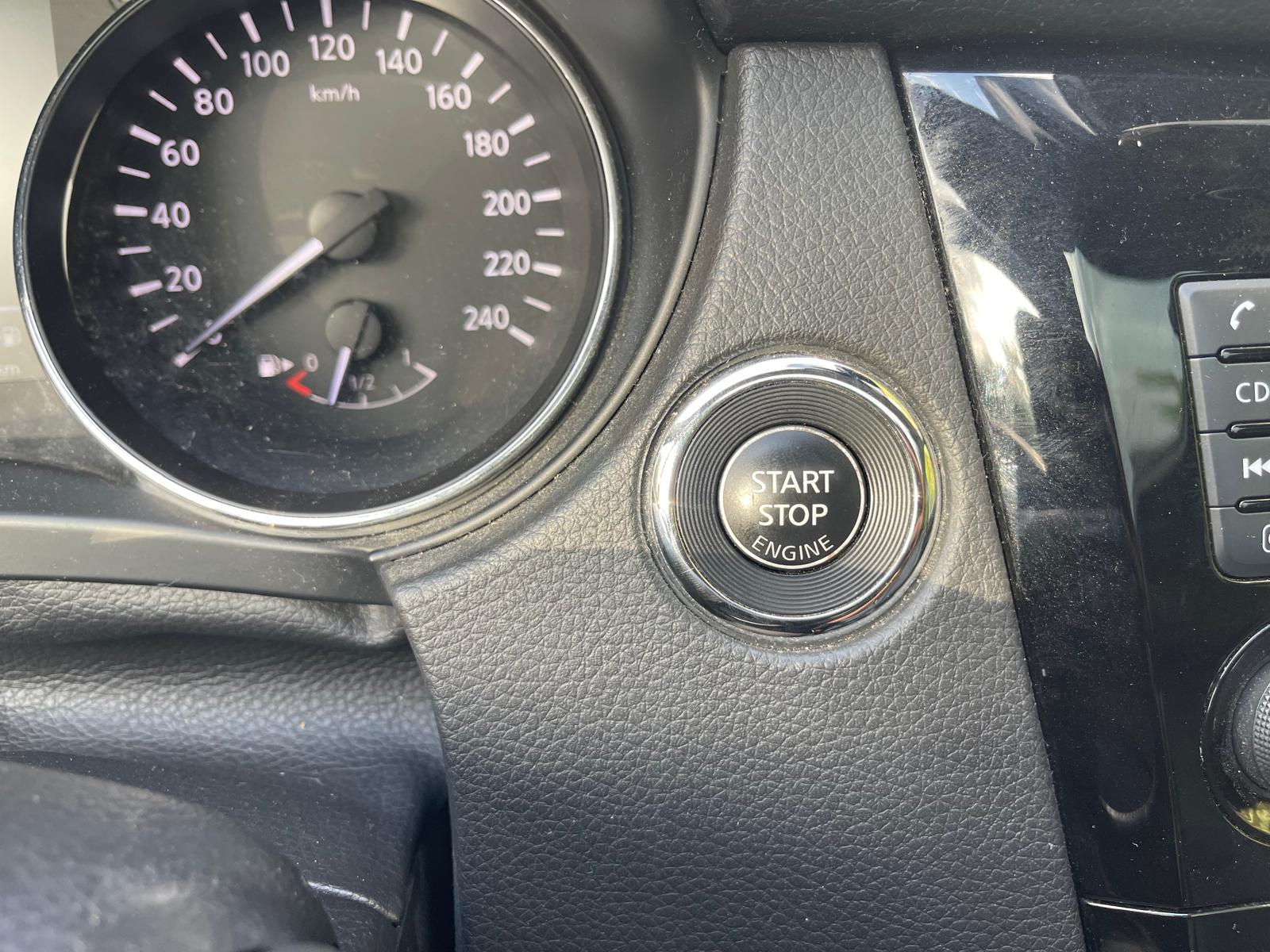 NISSAN Qashqai 1.2 Xtronic CVT 115 TEKNA