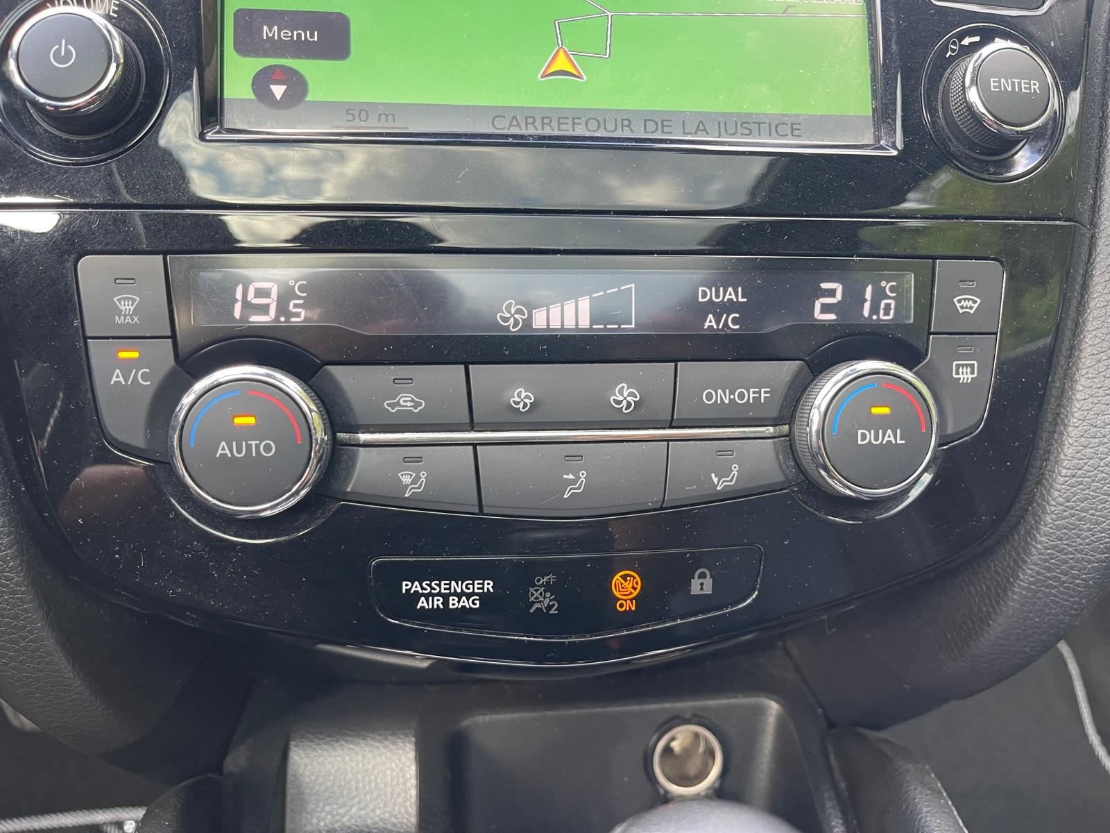 NISSAN Qashqai 1.2 Xtronic CVT 115 TEKNA