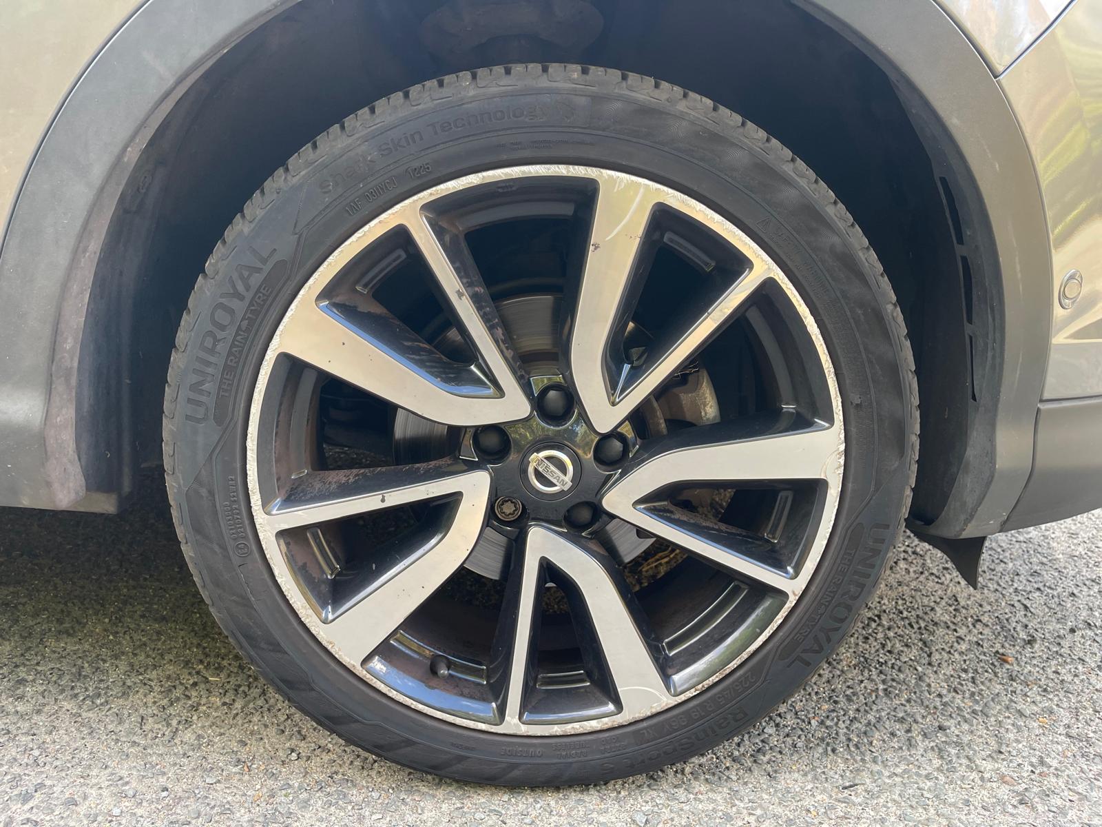 NISSAN Qashqai 1.2 Xtronic CVT 115 TEKNA