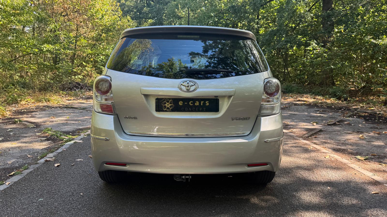 TOYOTA Verso 2.0 126 ACTIVE