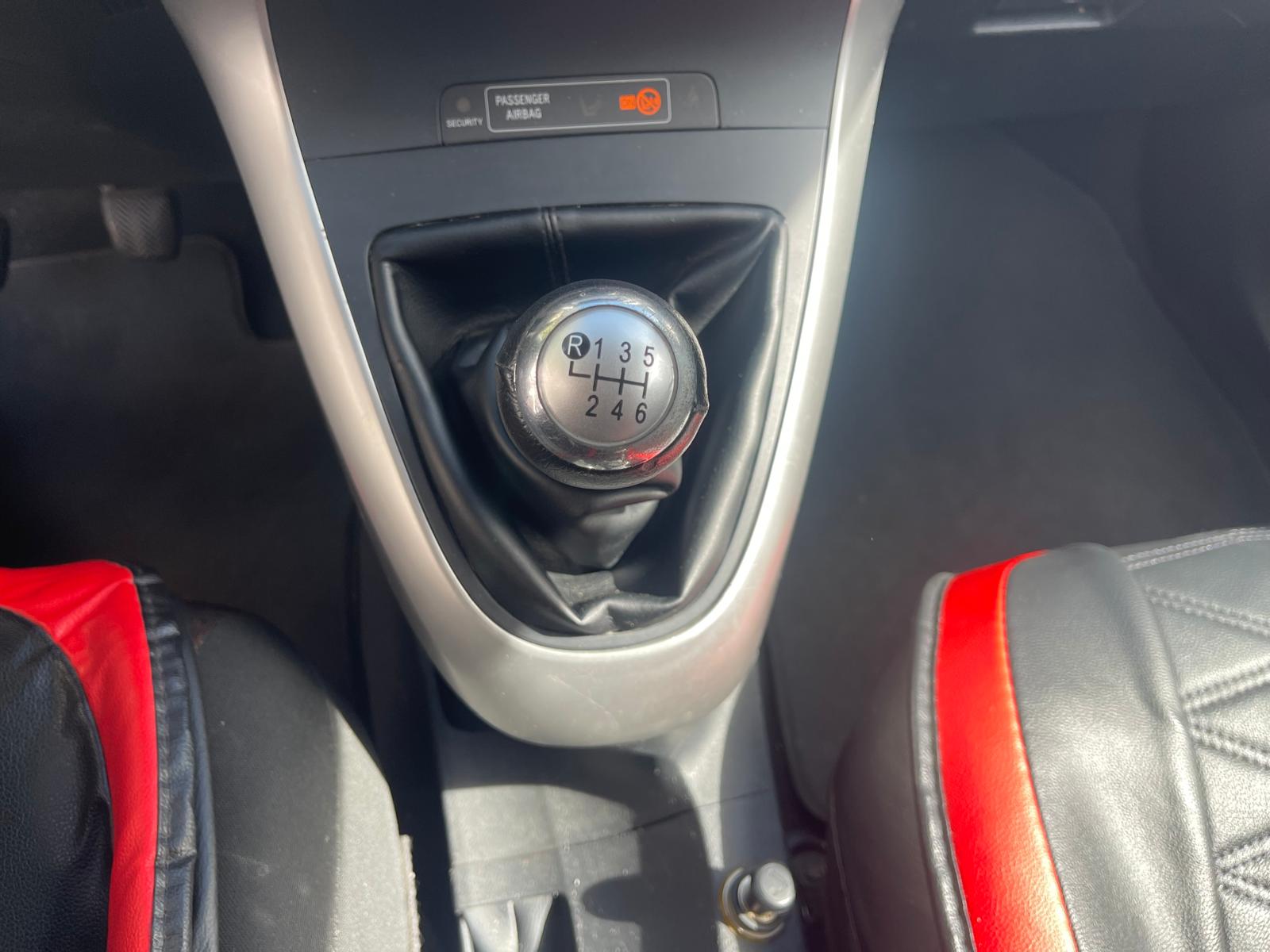 TOYOTA Verso 2.0 126 ACTIVE