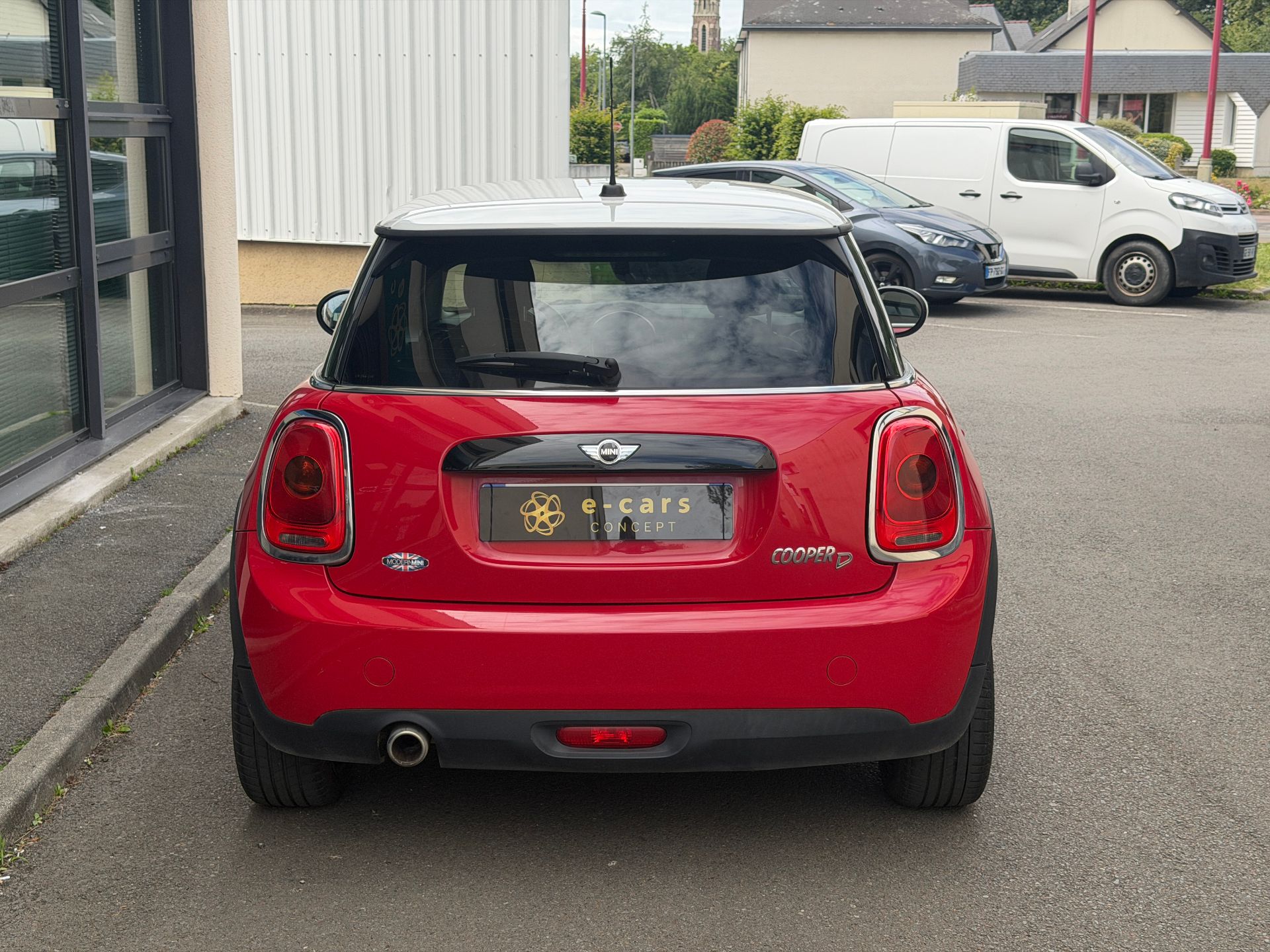 MINI “Cooper D” – 9 490 € (PRIX OK)