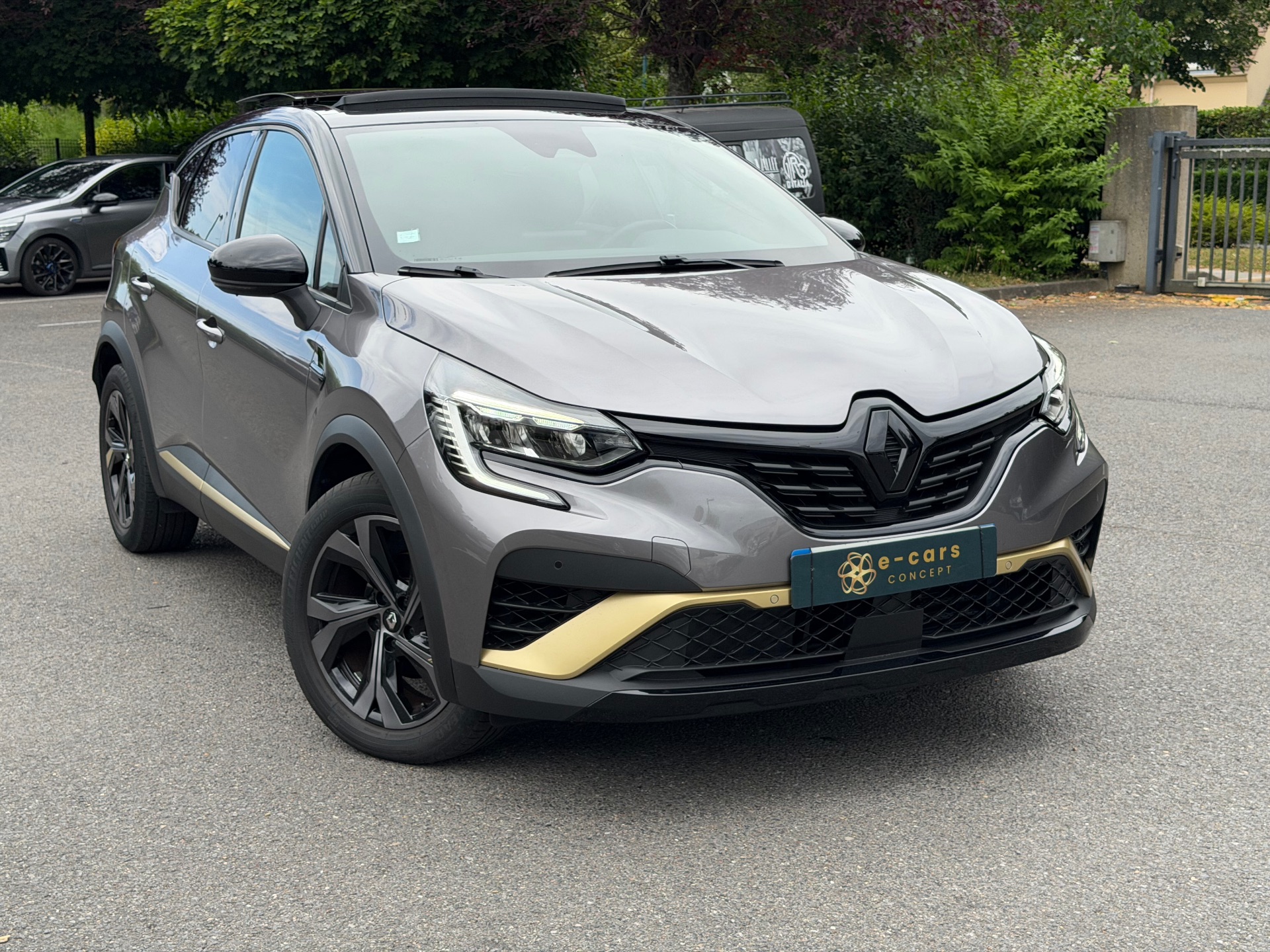 Renault Captur 1.6 i