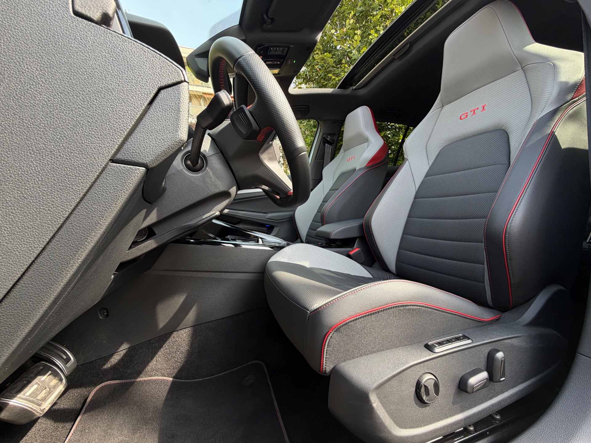 Volkswagen Golf 8 2.0 TSi 265ch