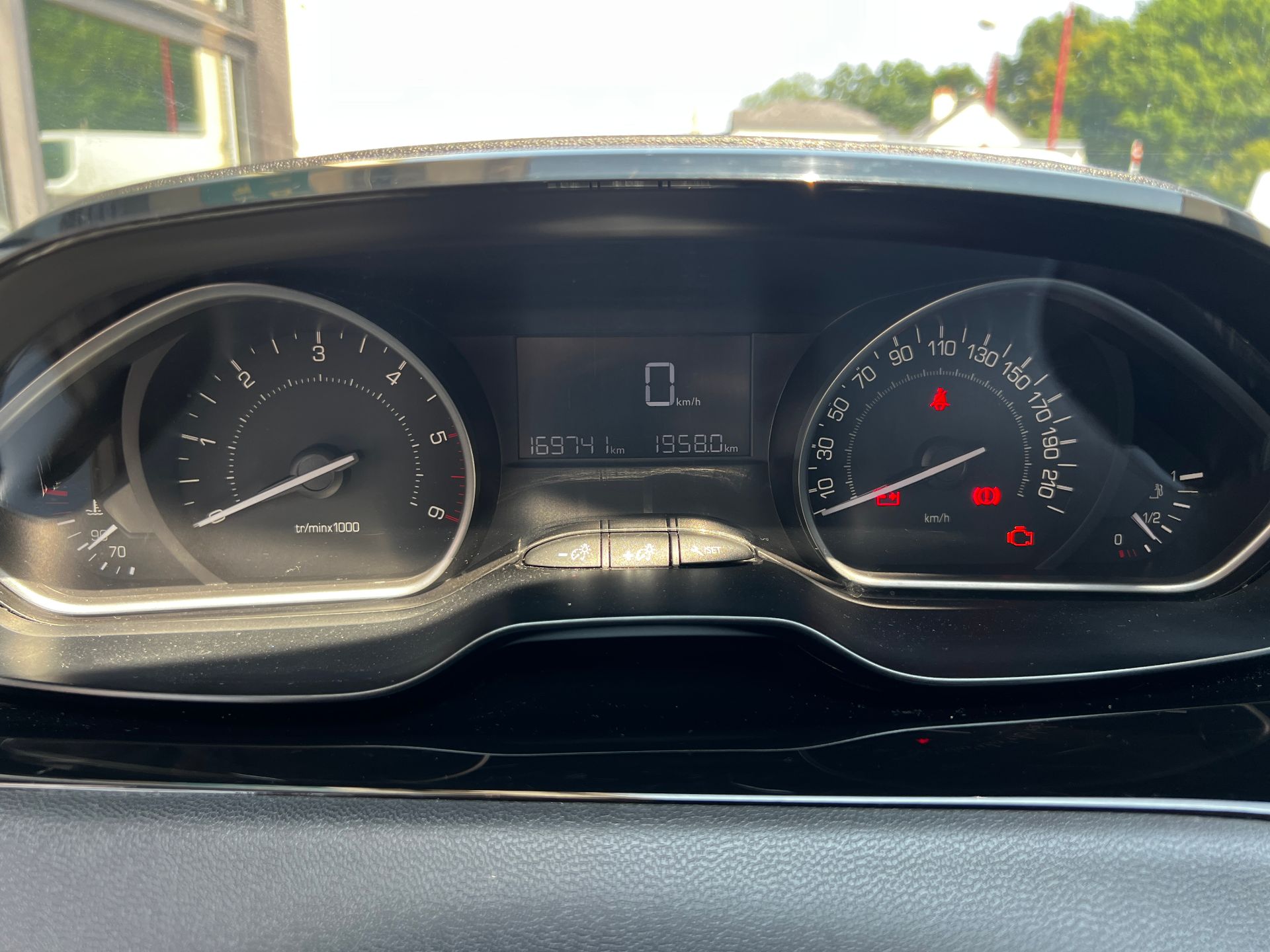 Peugeot 208 1.5l BlueHDI ACTIVE