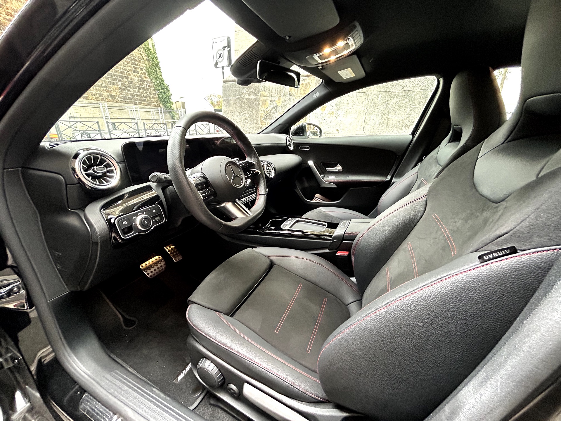 Mercedes-Benz Classe A 2.0 d 16V 8G-DCT 150 150ch AMG line