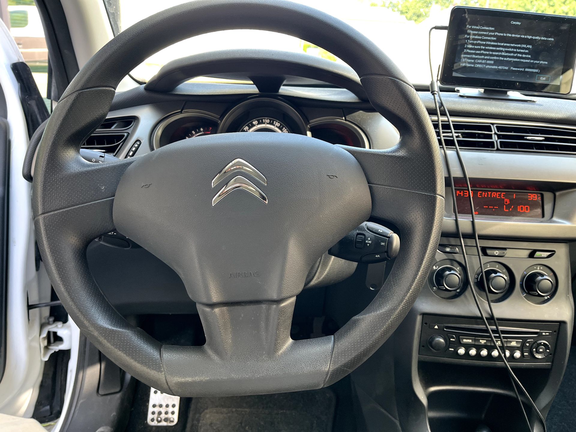 CITROEN C3 “Confort” – 3 990 €