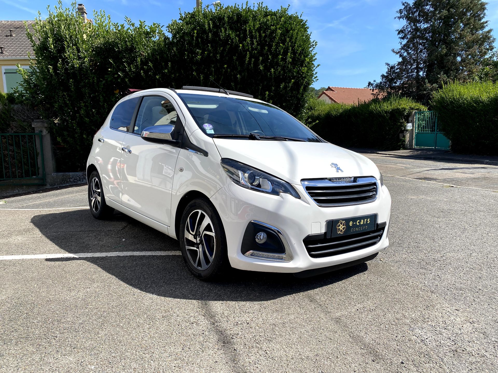 Peugeot 108 TOP 1.2 VTi 82 cv Allure