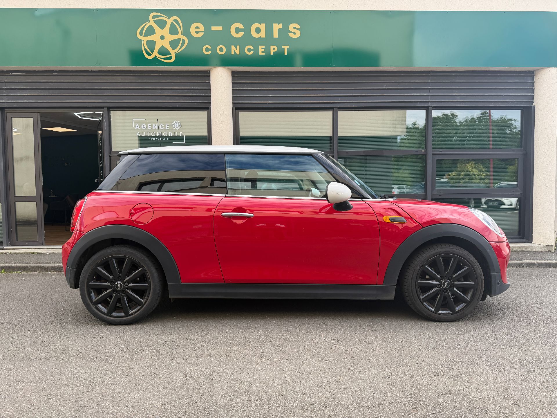 MINI “Cooper D” – 9 490 € (PRIX OK)