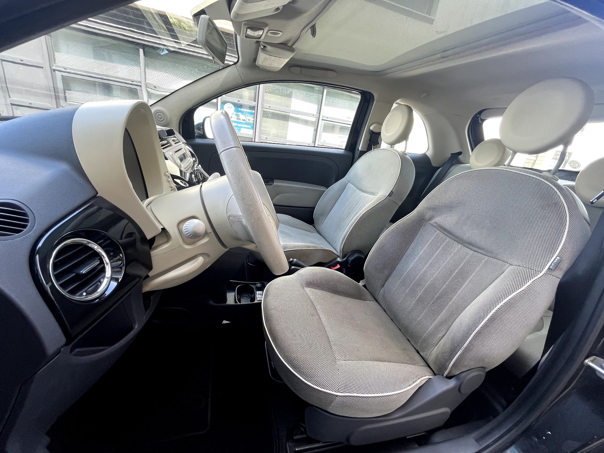 FIAT 500 1.2L 69ch Lounge