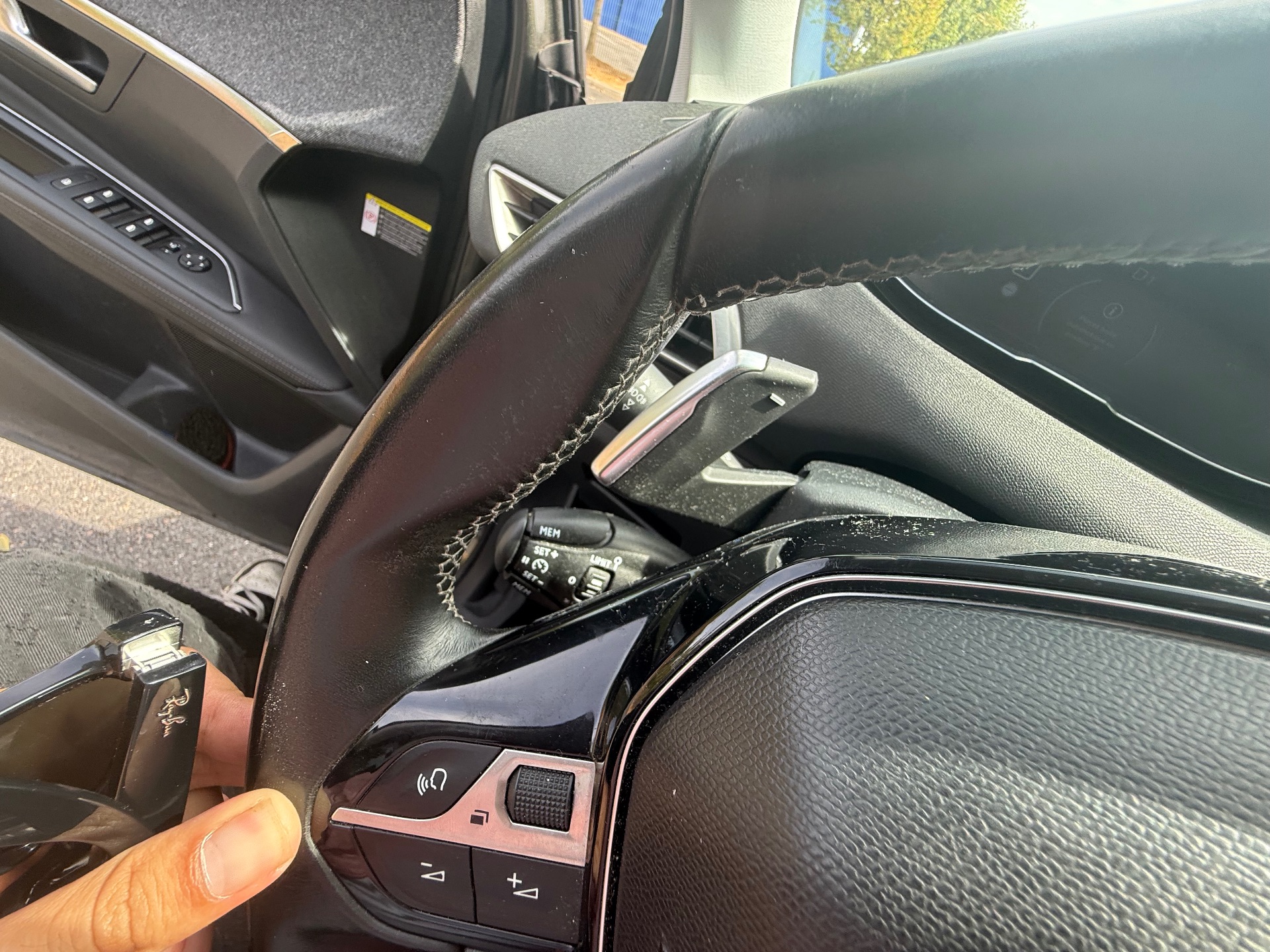 Peugeot 3008 1.2 THP Puretech 130ch ALLURE