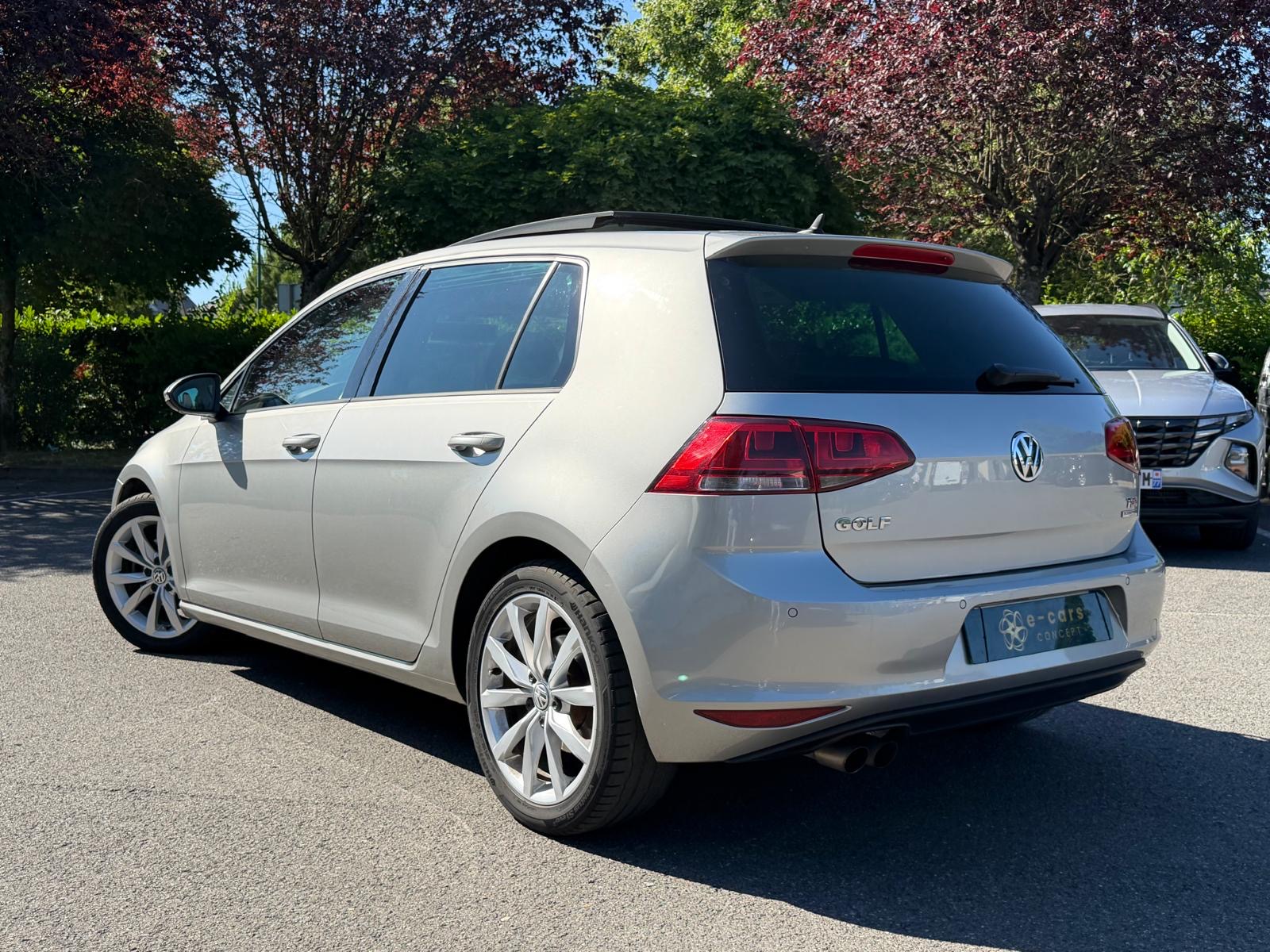 Volkswagen Golf 7 VII 1.4 TSI 16v Blue motion 140ch 140ch Carat