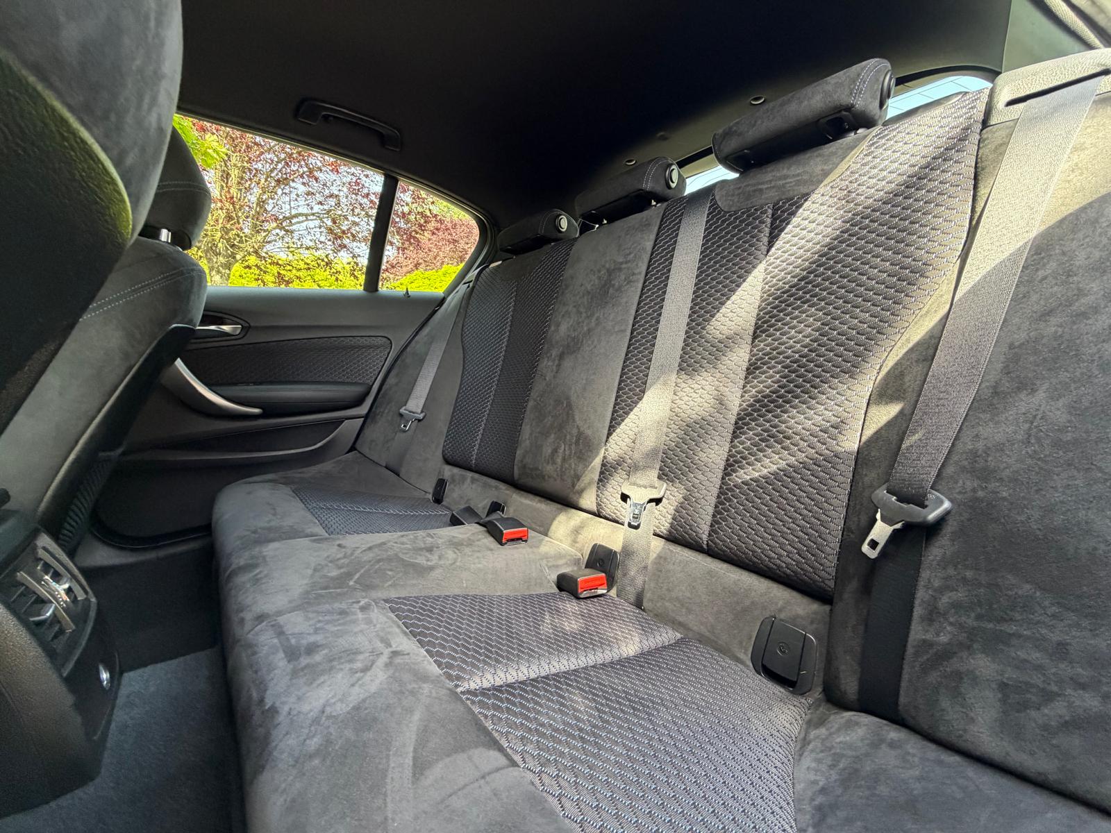 BMW Série 1 118i 170 ch 9.0 CV 170ch M Sport