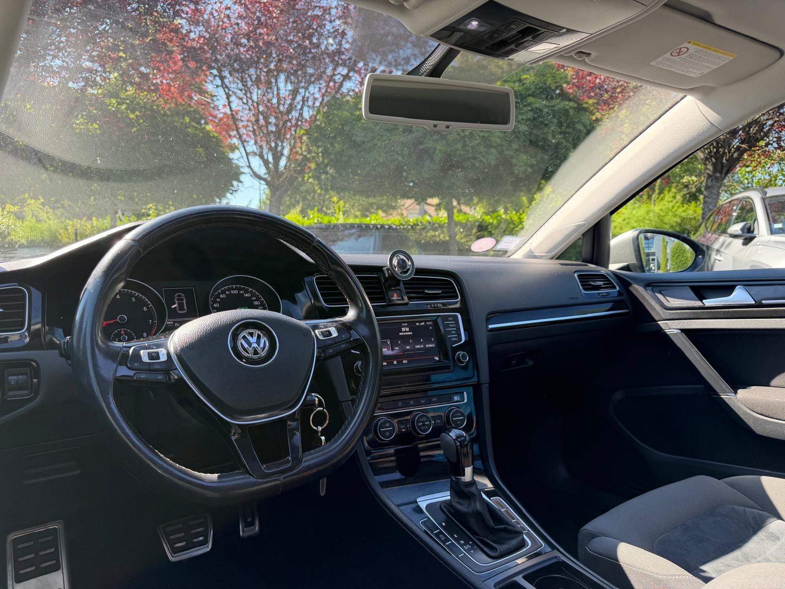 Volkswagen Golf 7 VII 1.4 TSI 16v Blue motion 140ch 140ch Carat