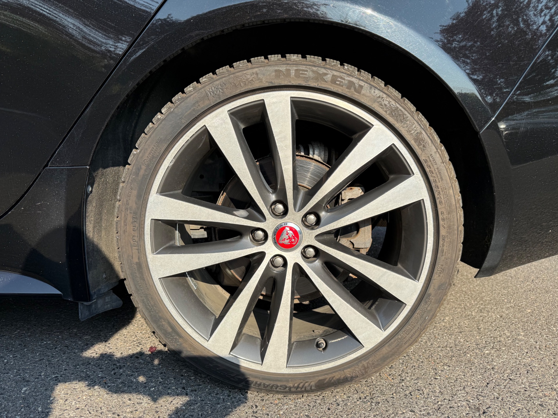 Jaguar XE 2.0 D 180ch 9.0 CV R-sport