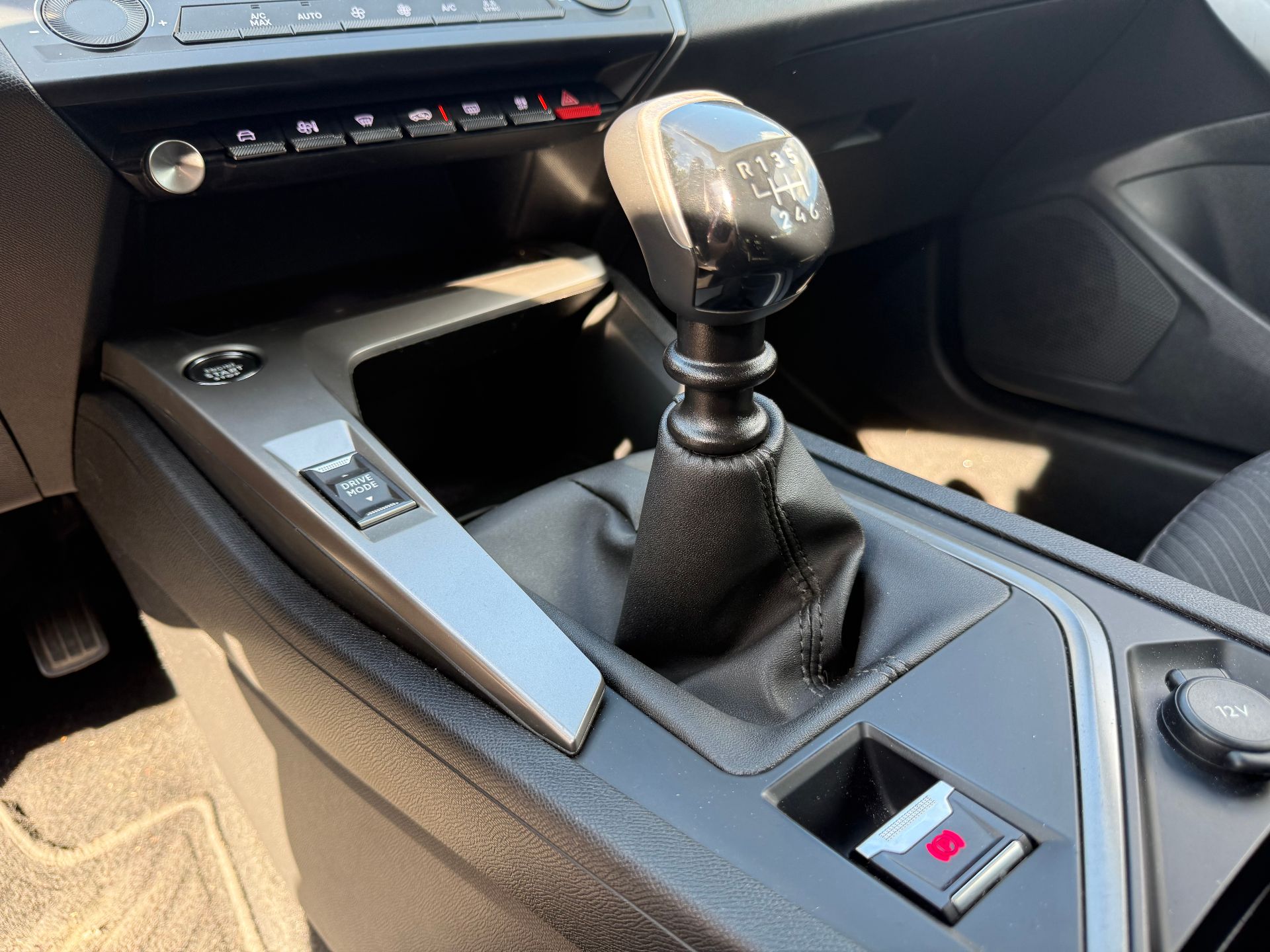 Peugeot 308 1.5 Bluehdi 130ch Active Pack
