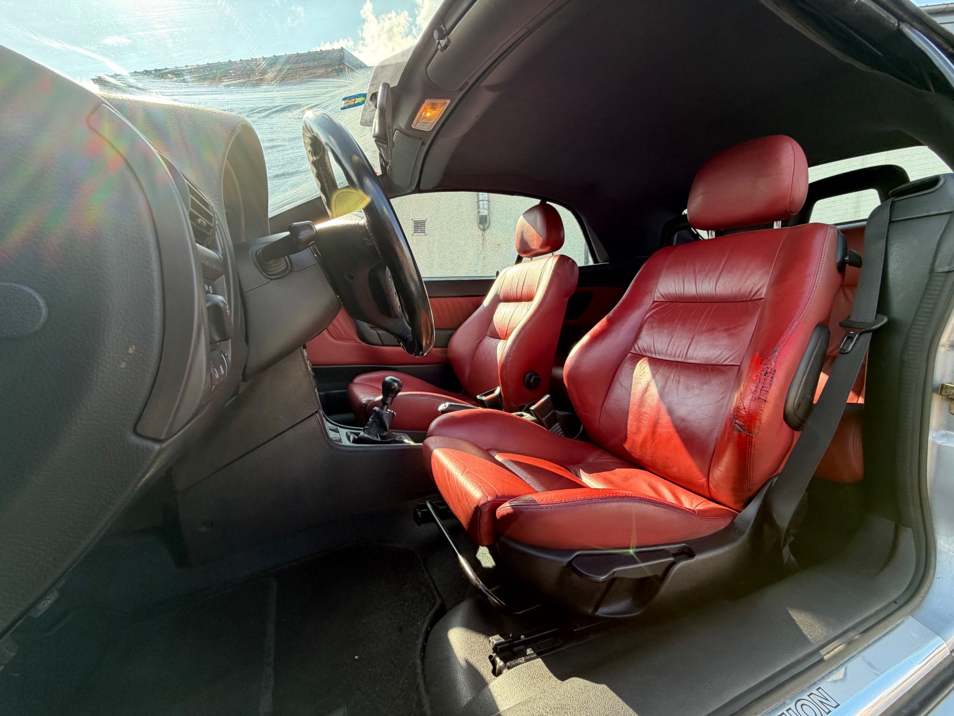 Opel Astra ESSENCE EDITION BERTONE