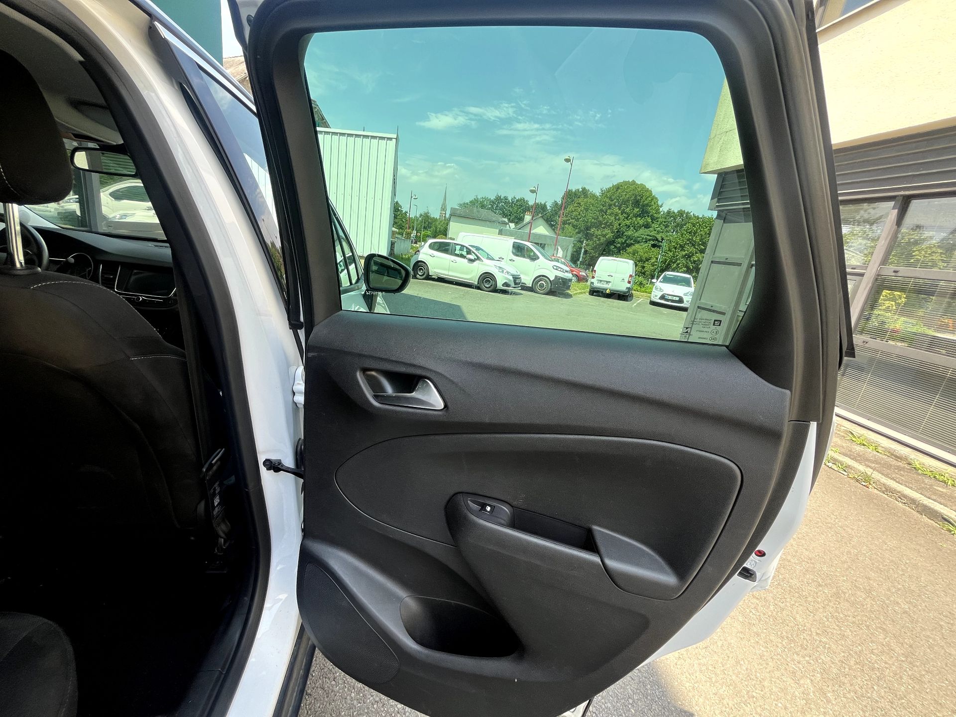 Opel Crossland 1.5 DIESEL 120 ch Elegance